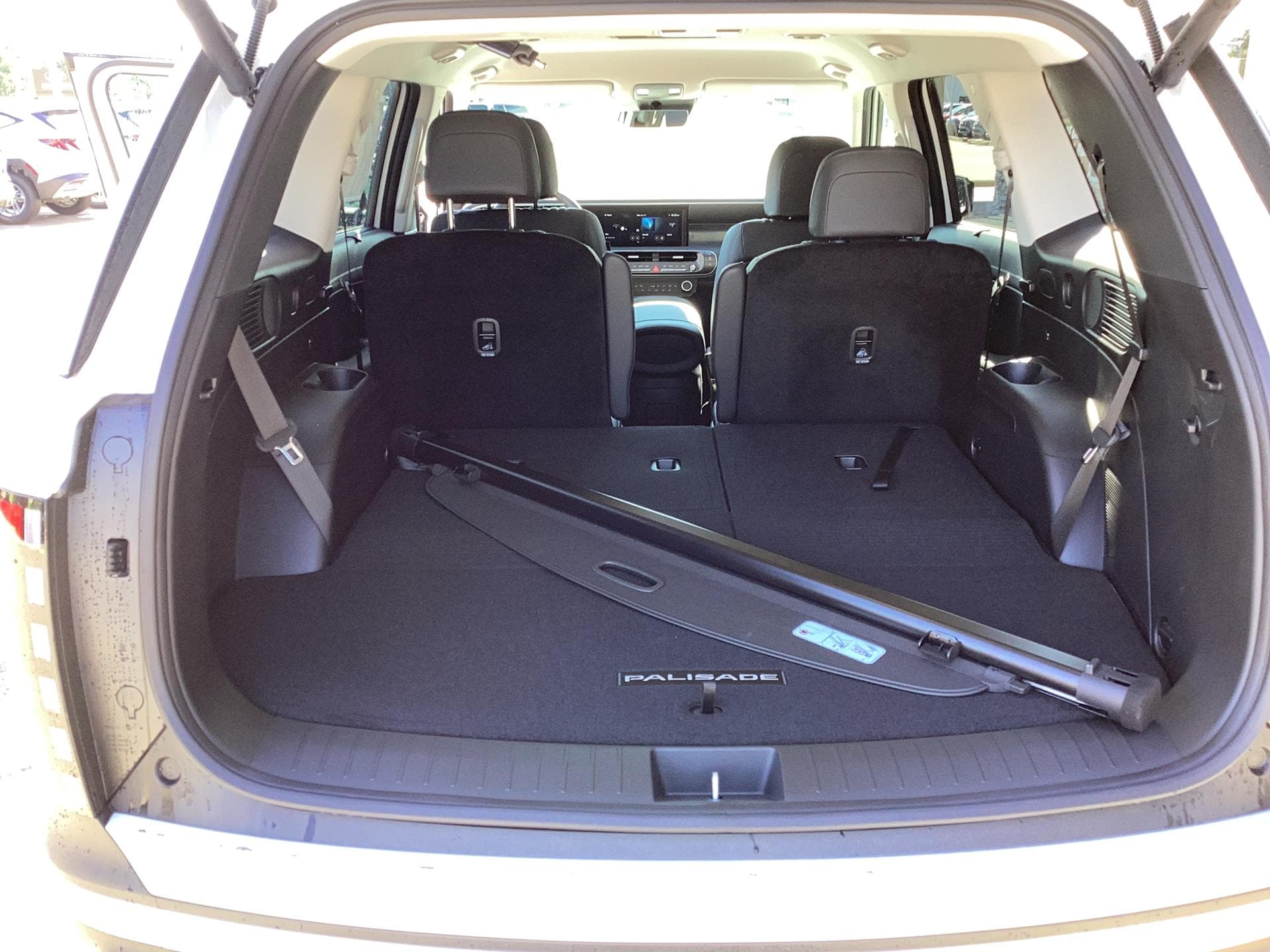 2026 Hyundai Palisade Hybrid SEL 7P, photo 9 of 12