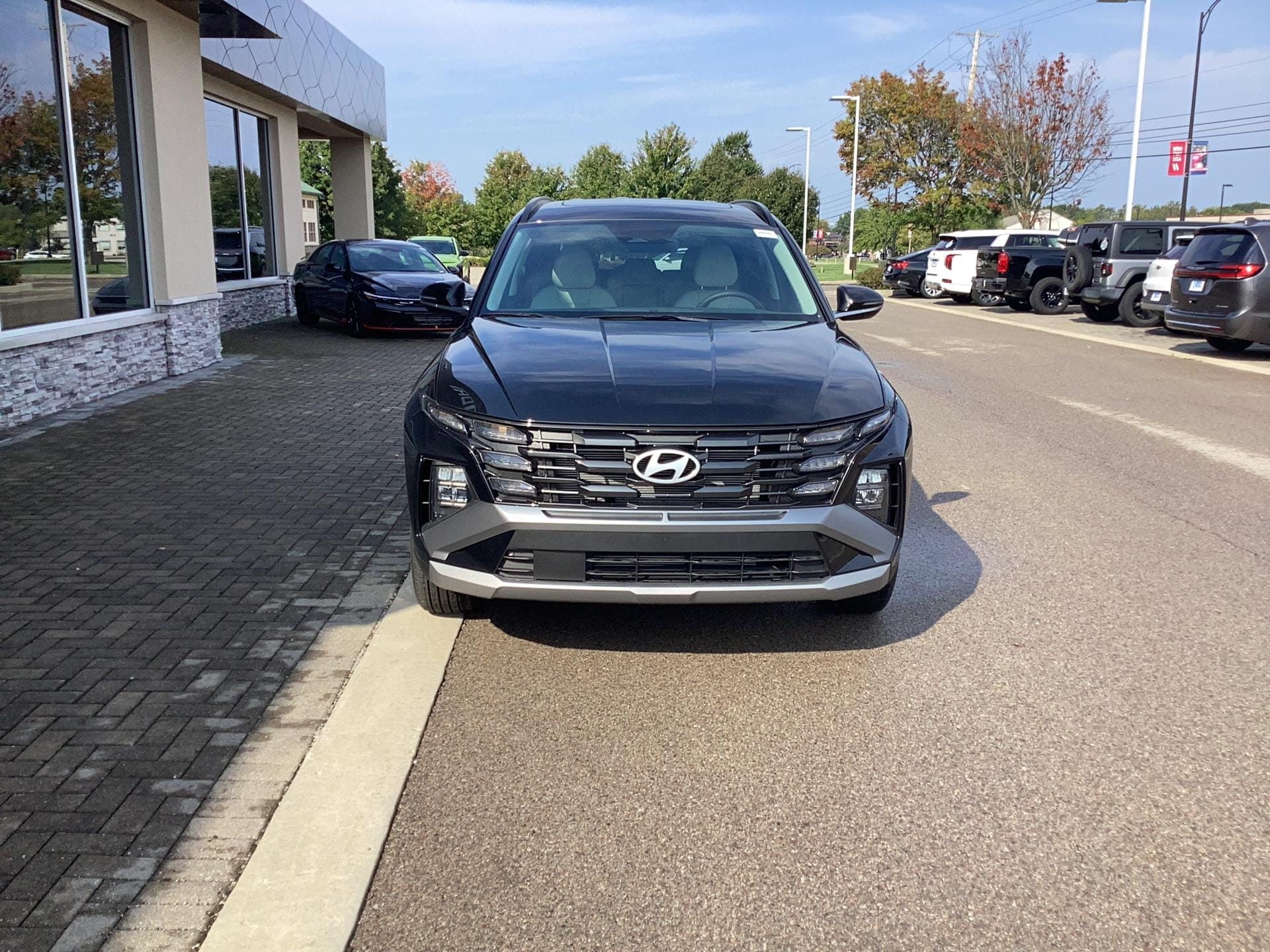 2026 Hyundai Tucson SEL Premium AWD, photo 9 of 12
