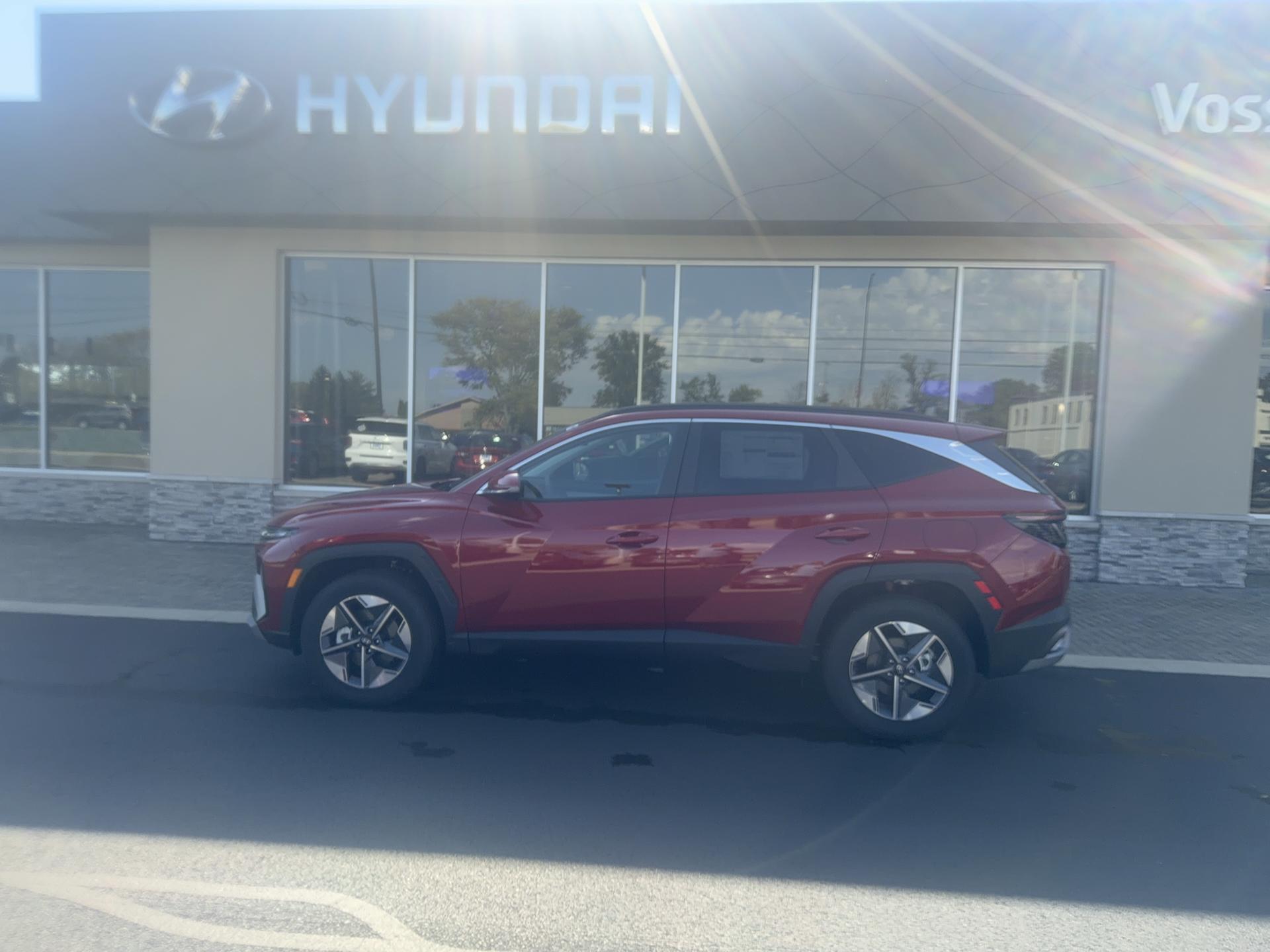 2026 Hyundai Tucson SEL Premium AWD, photo 2 of 12