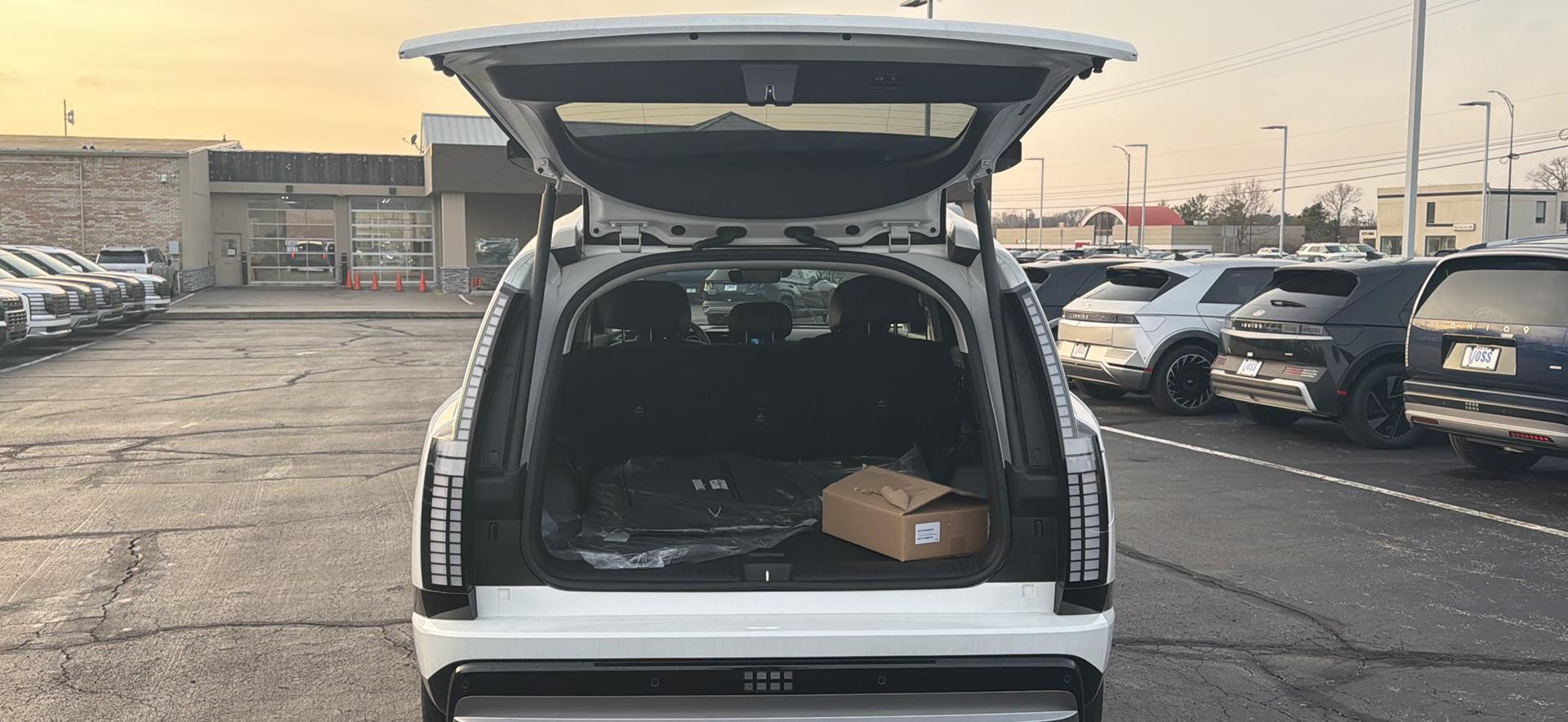 2026 Hyundai IONIQ 9 SEL - Photo 7