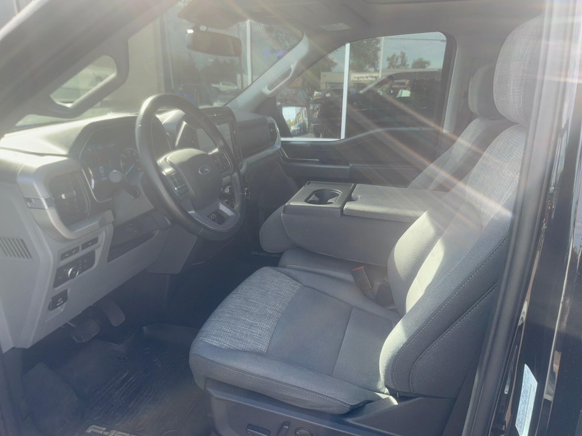 2023 Ford F-150 XLT, photo 10 of 12