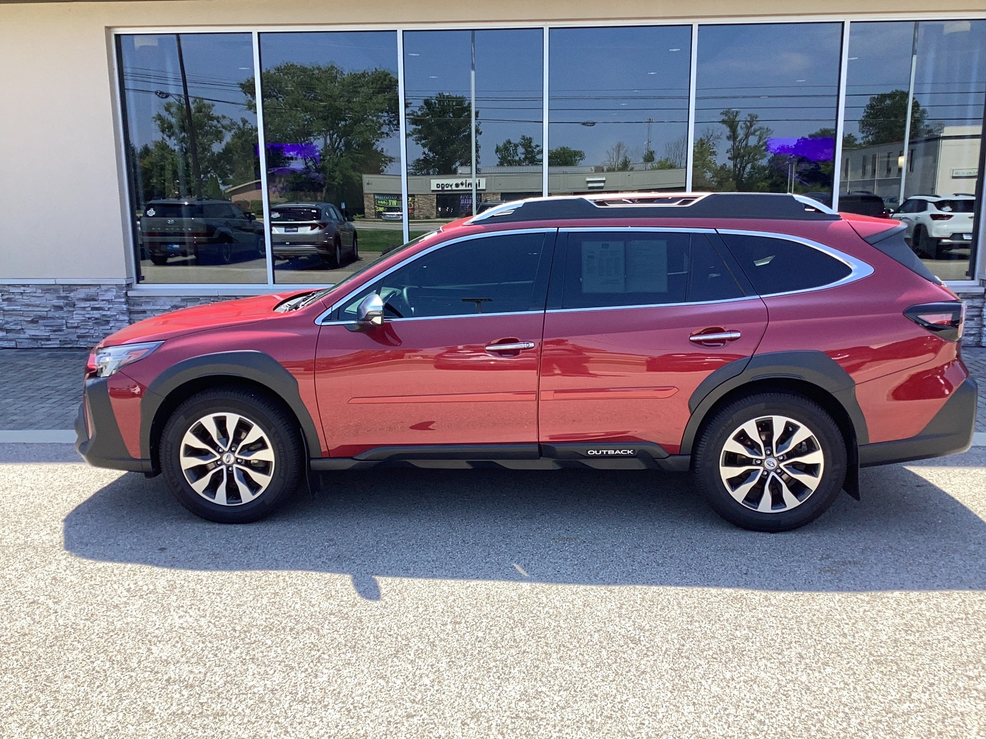2023 Subaru Outback Touring XT, photo 6 of 12