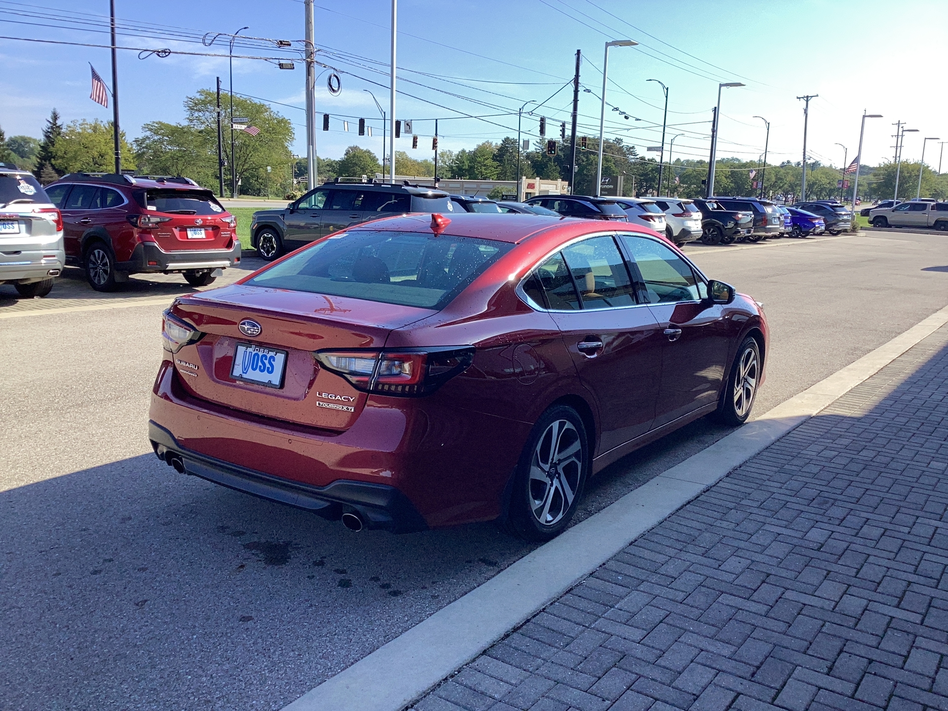 2021 Subaru Legacy Touring XT, photo 3 of 12