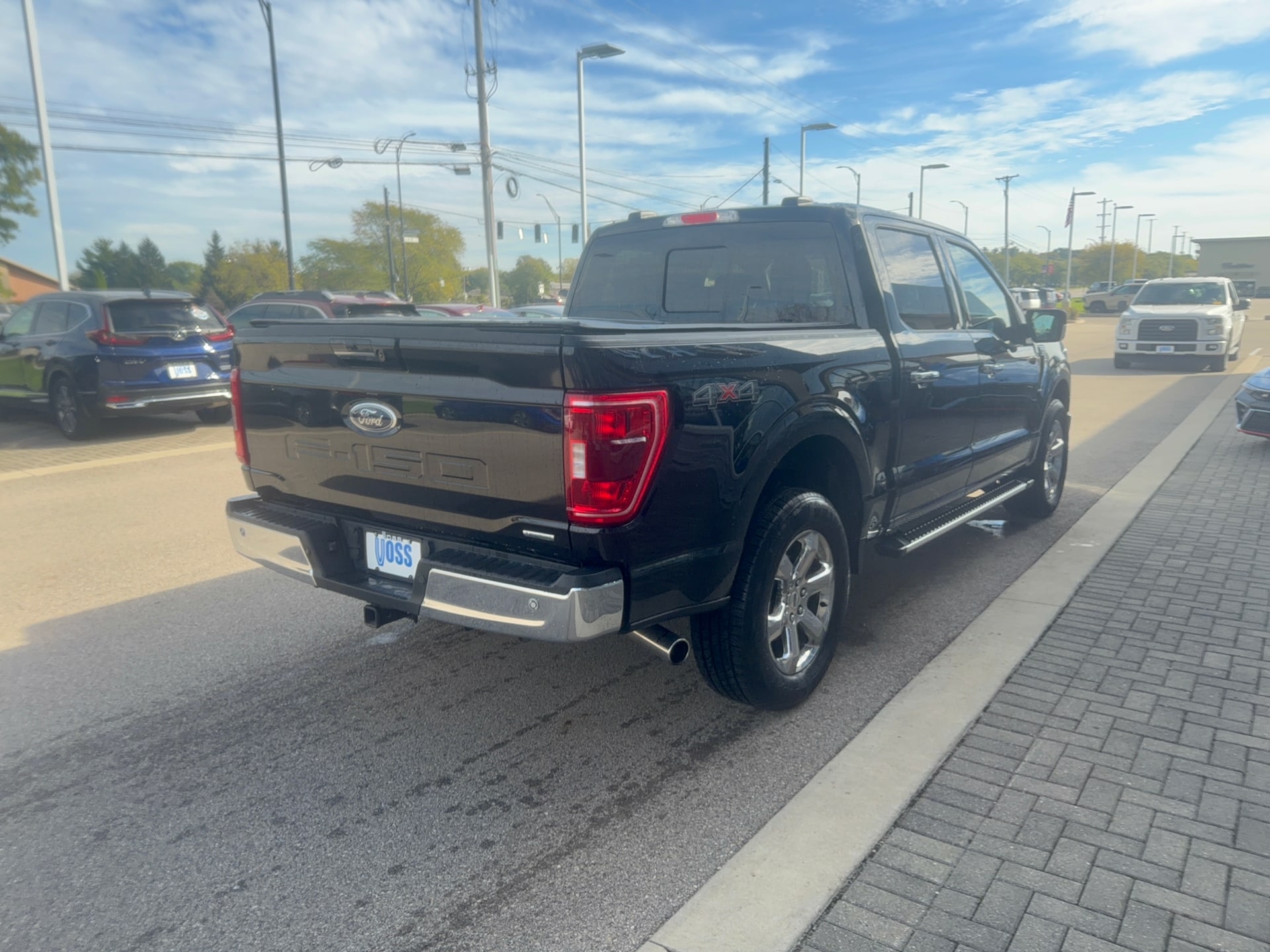 2023 Ford F-150 XLT, photo 3 of 12