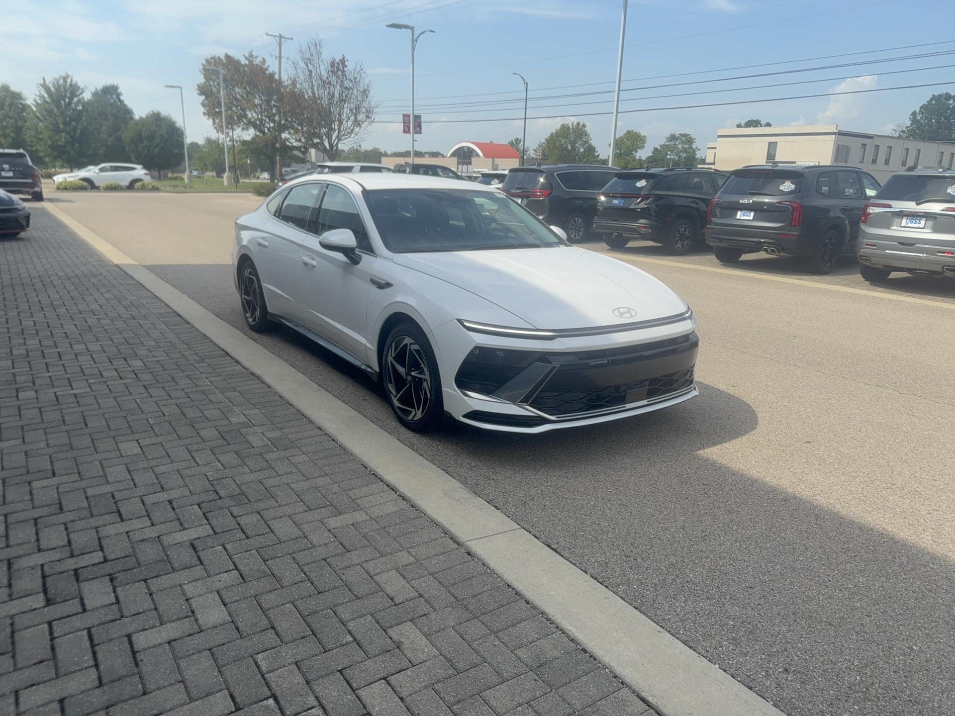 2026 Hyundai Sonata SEL Sport, photo 3 of 12