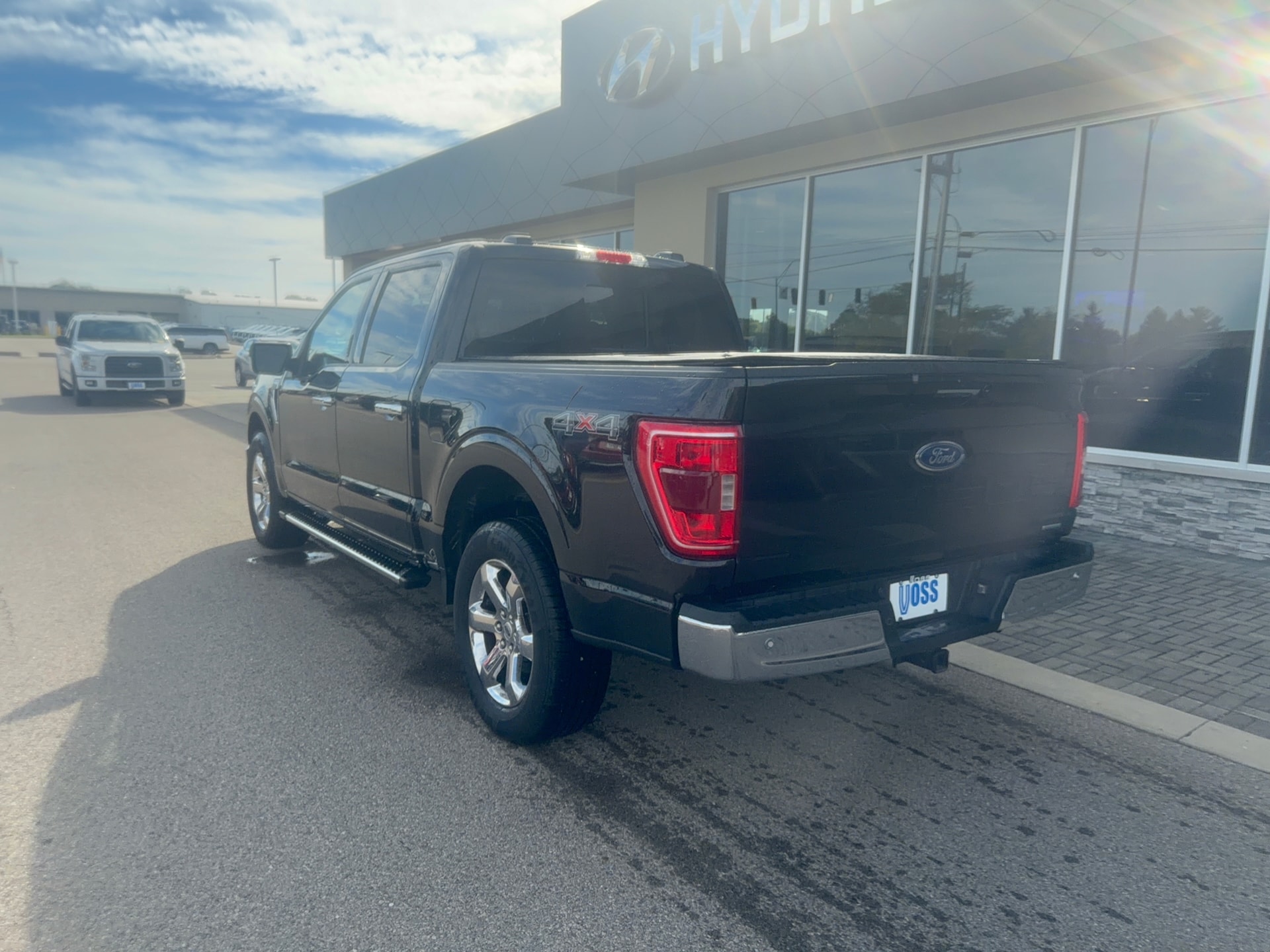 2023 Ford F-150 XLT, photo 6 of 12