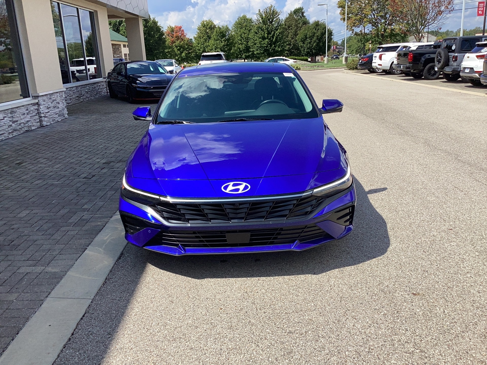 2024 Hyundai Elantra Limited, photo 11 of 12
