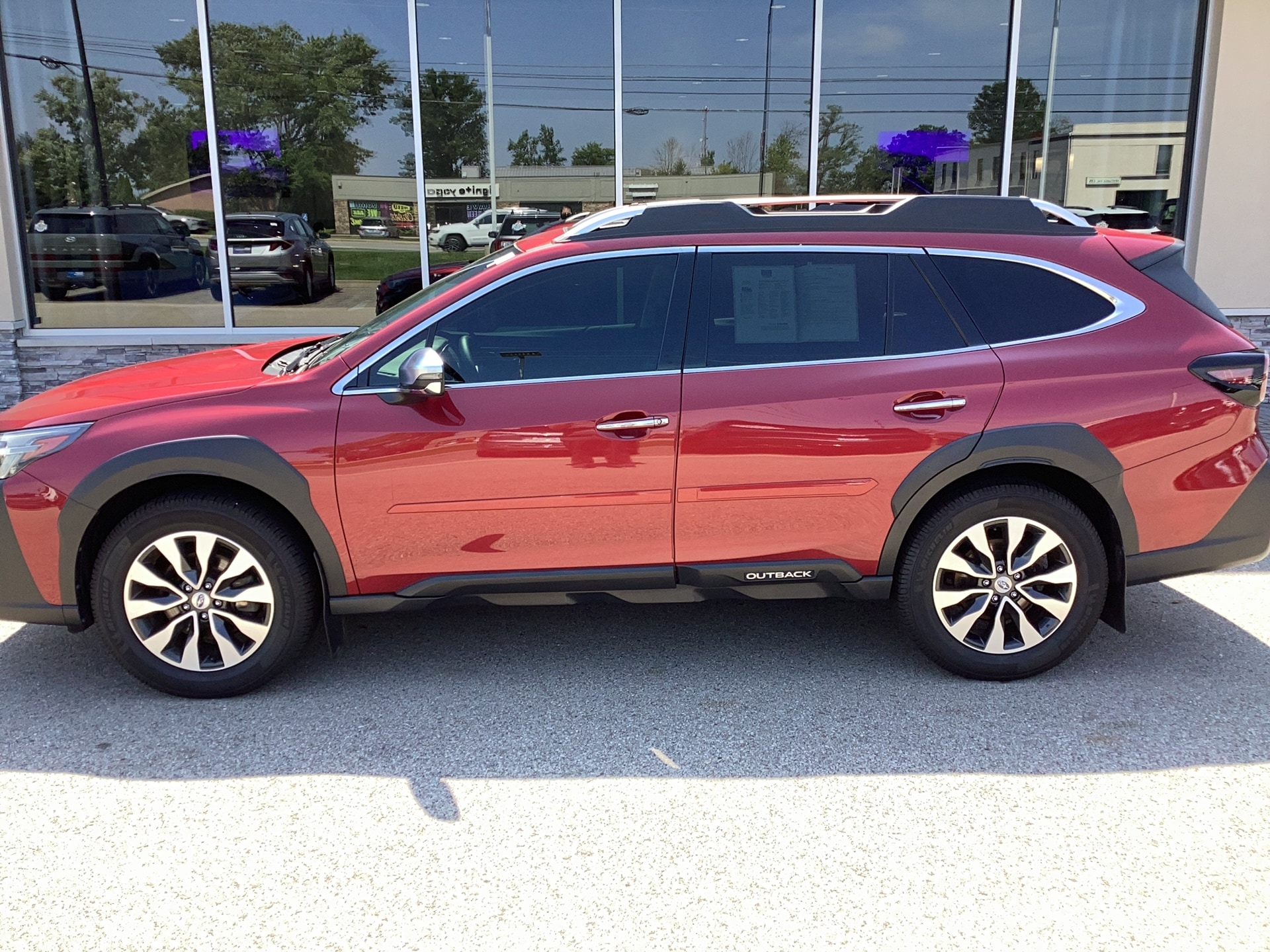 2023 Subaru Outback Touring XT, photo 8 of 12