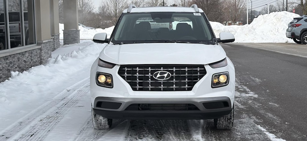 New 2026 Hyundai Venue SEL SUV