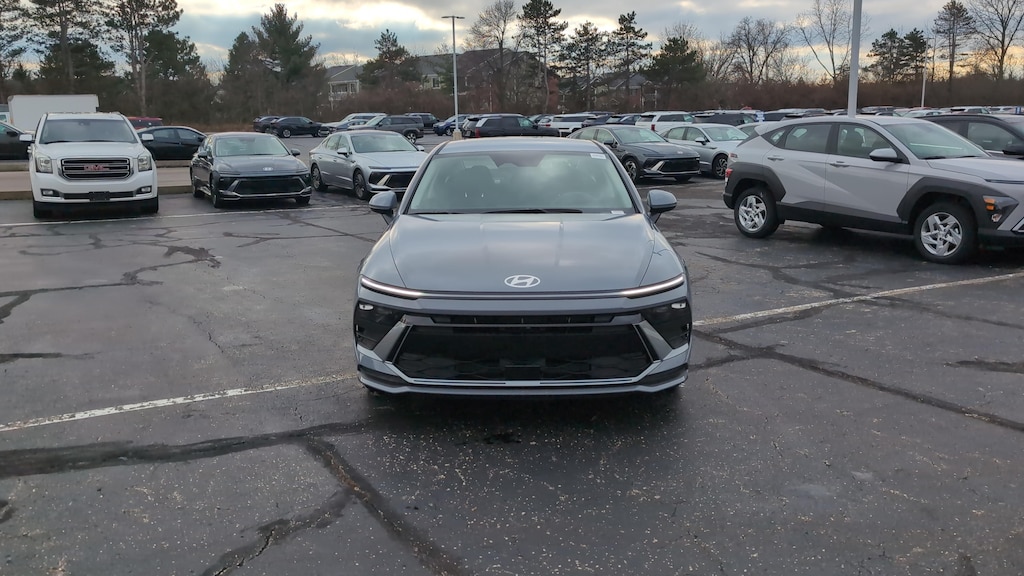 New 2026 Hyundai Sonata Hybrid Blue Sedan