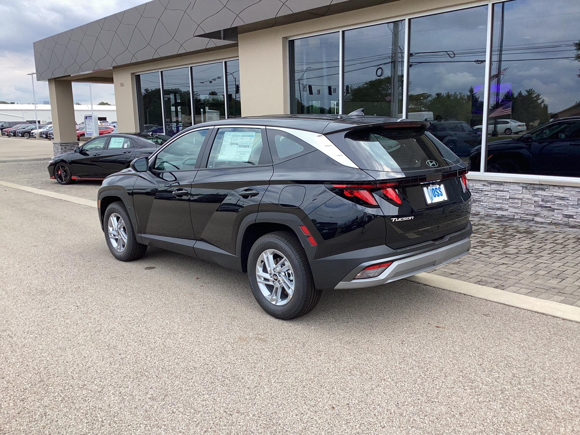 2026 Hyundai Tucson SE AWD, photo 12 of 12