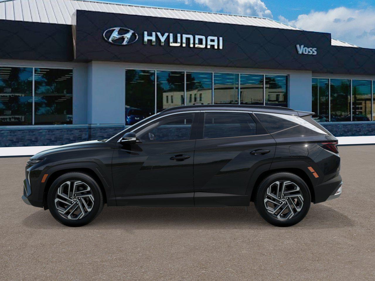 2026 Hyundai Tucson Hybrid Limited, photo 2 of 12