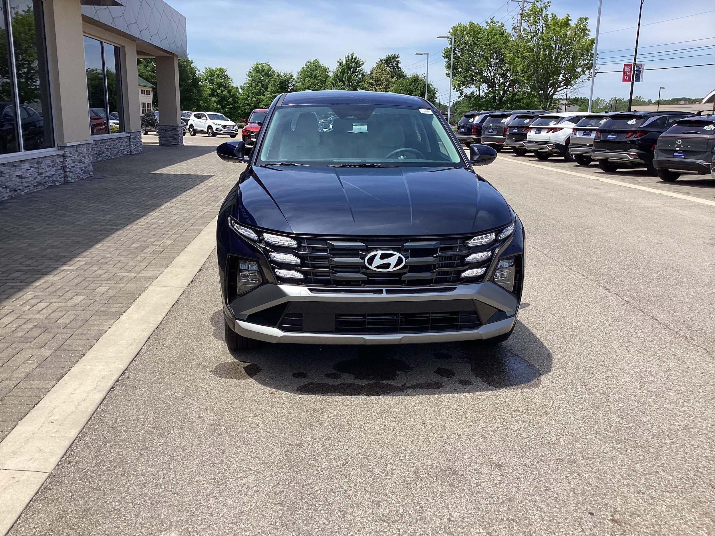 2026 Hyundai Tucson Hybrid Blue, photo 11 of 12