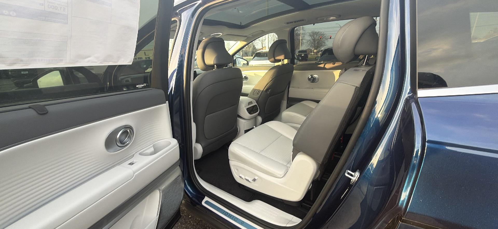 2026 Hyundai IONIQ 9 Performance Limited - Photo 14