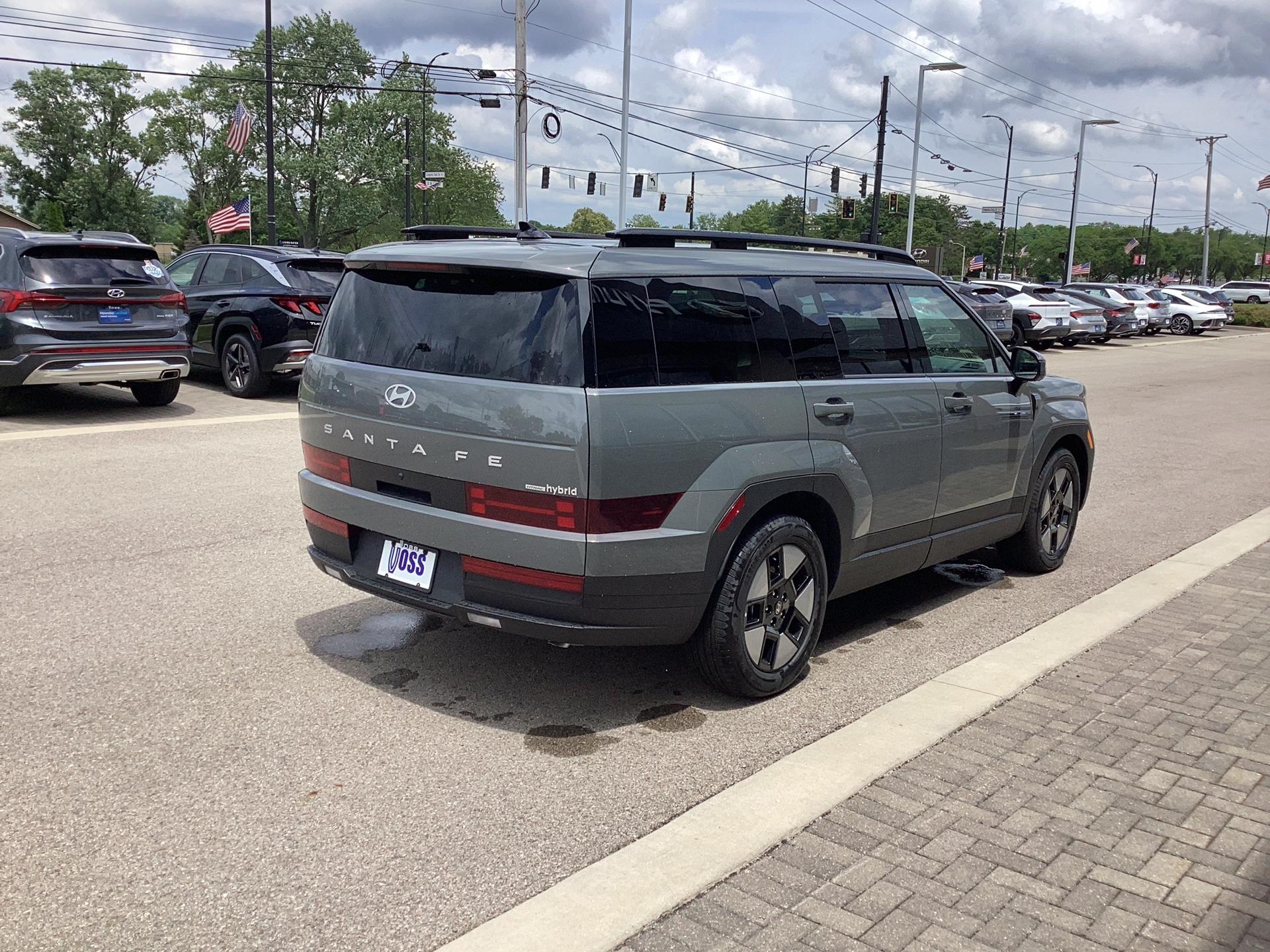 2026 Hyundai Santa Fe Hybrid SEL, photo 8 of 12