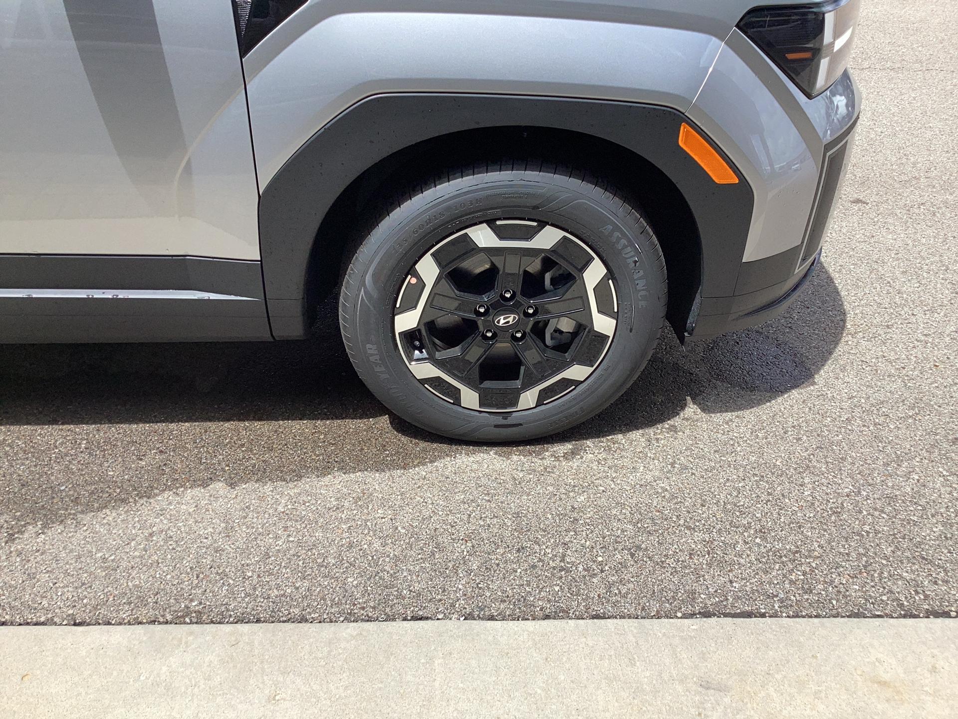 2026 Hyundai Santa Fe SEL AWD, photo 6 of 12