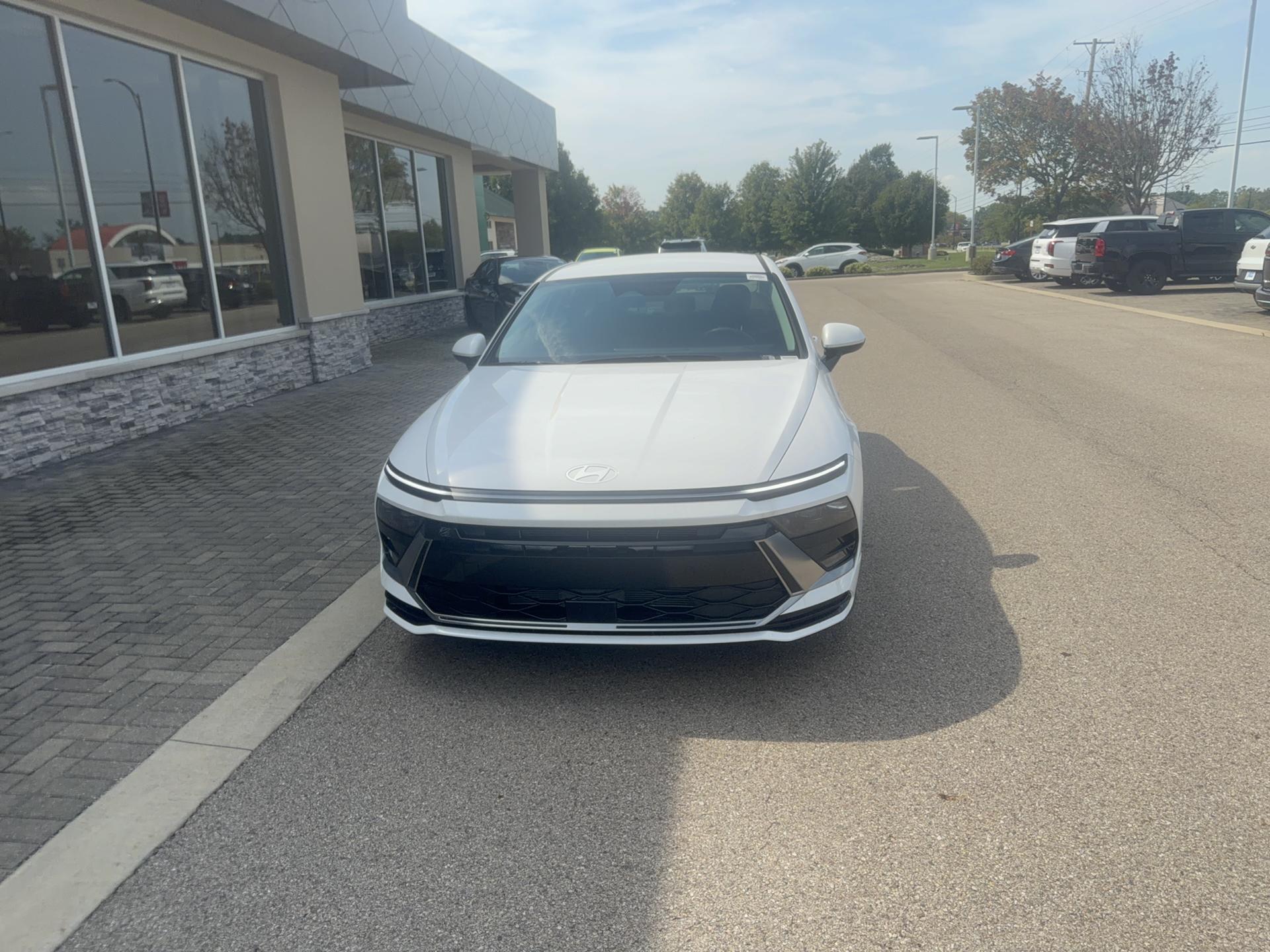2026 Hyundai Sonata SEL Sport, photo 10 of 12