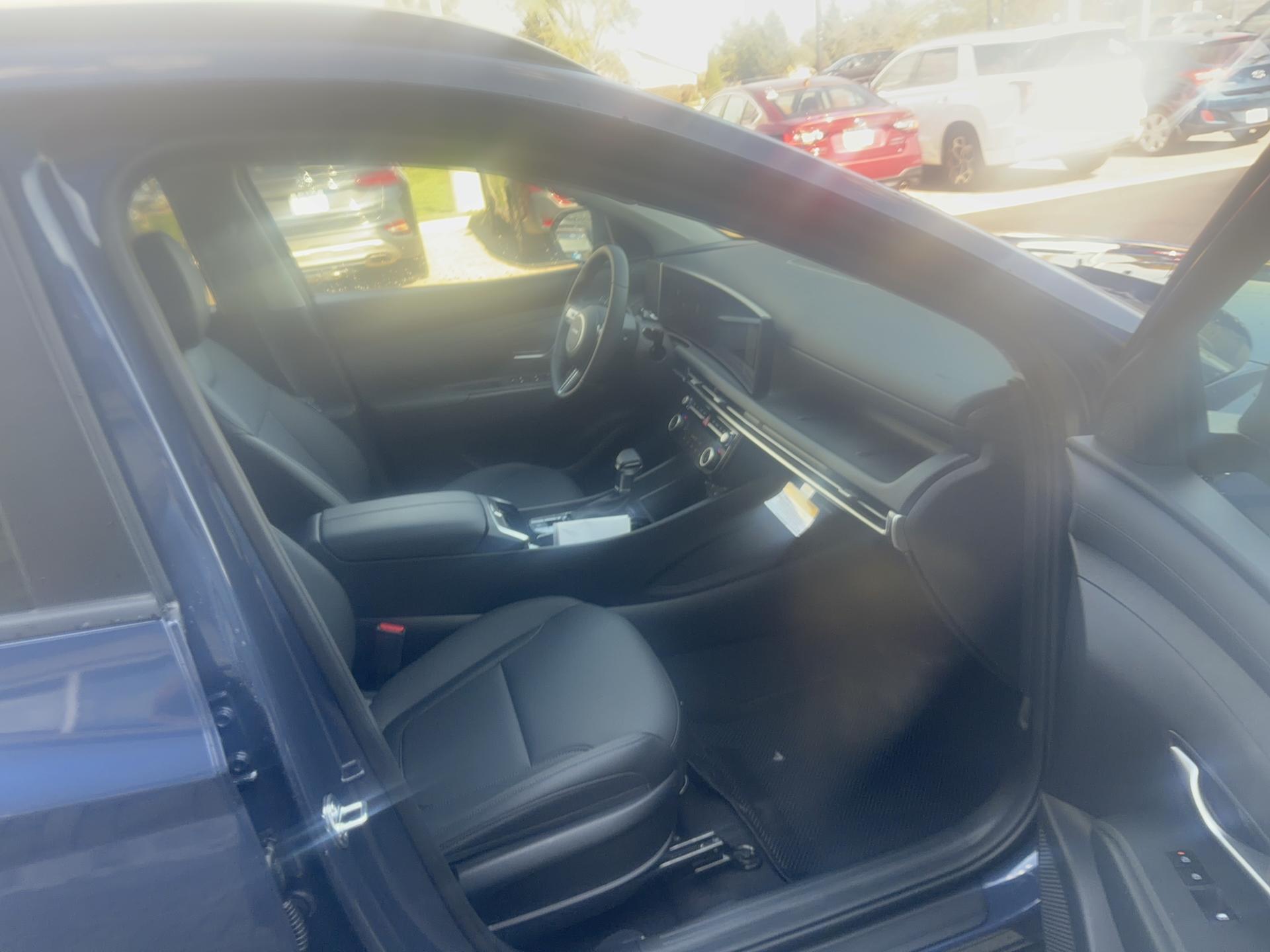 2026 Hyundai Tucson SEL Premium AWD, photo 6 of 12