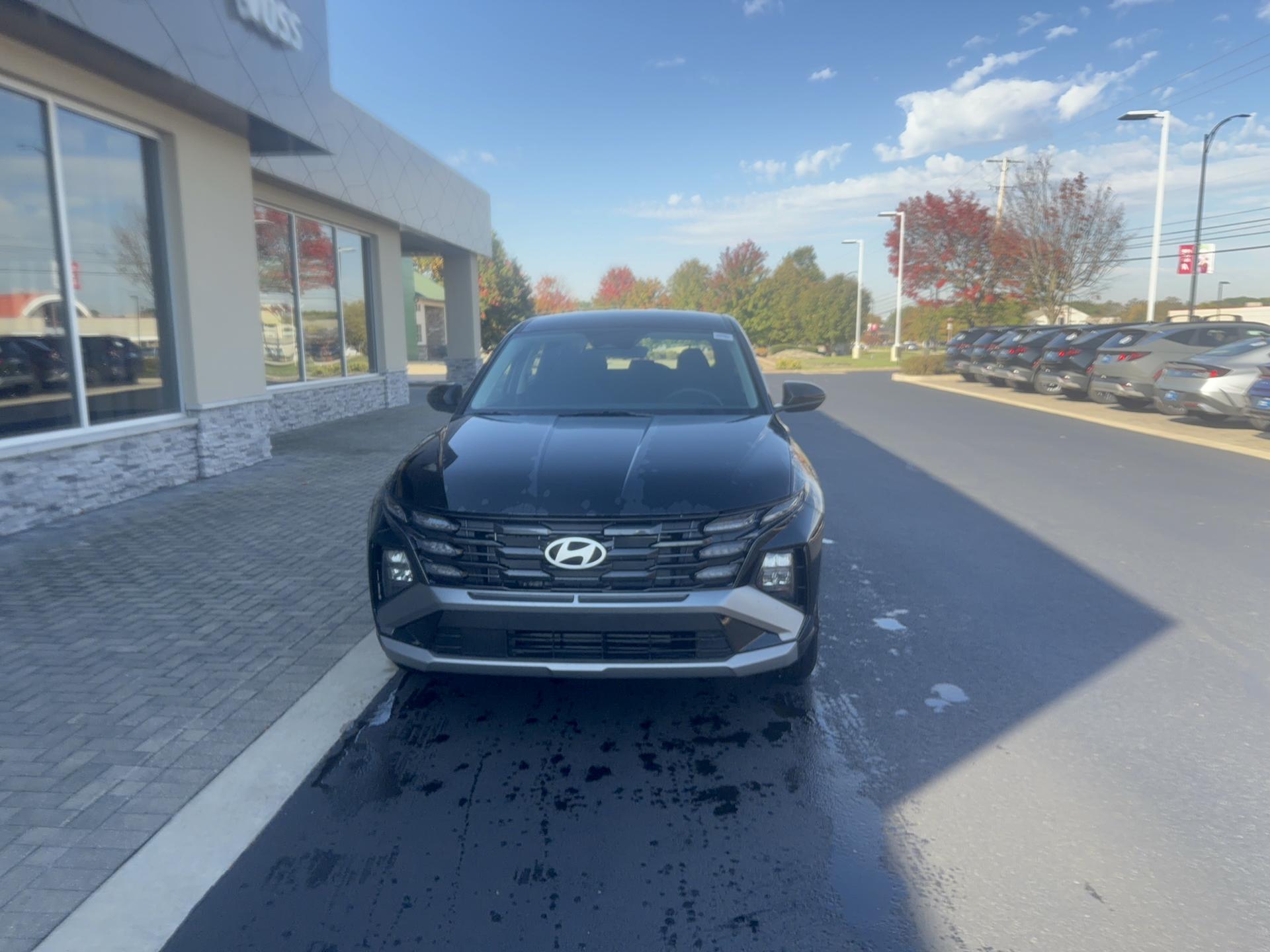 2026 Hyundai Tucson SE FWD, photo 10 of 12