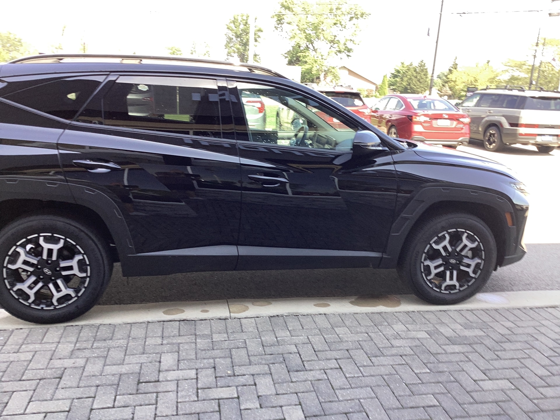 2026 Hyundai Tucson XRT, photo 2 of 12