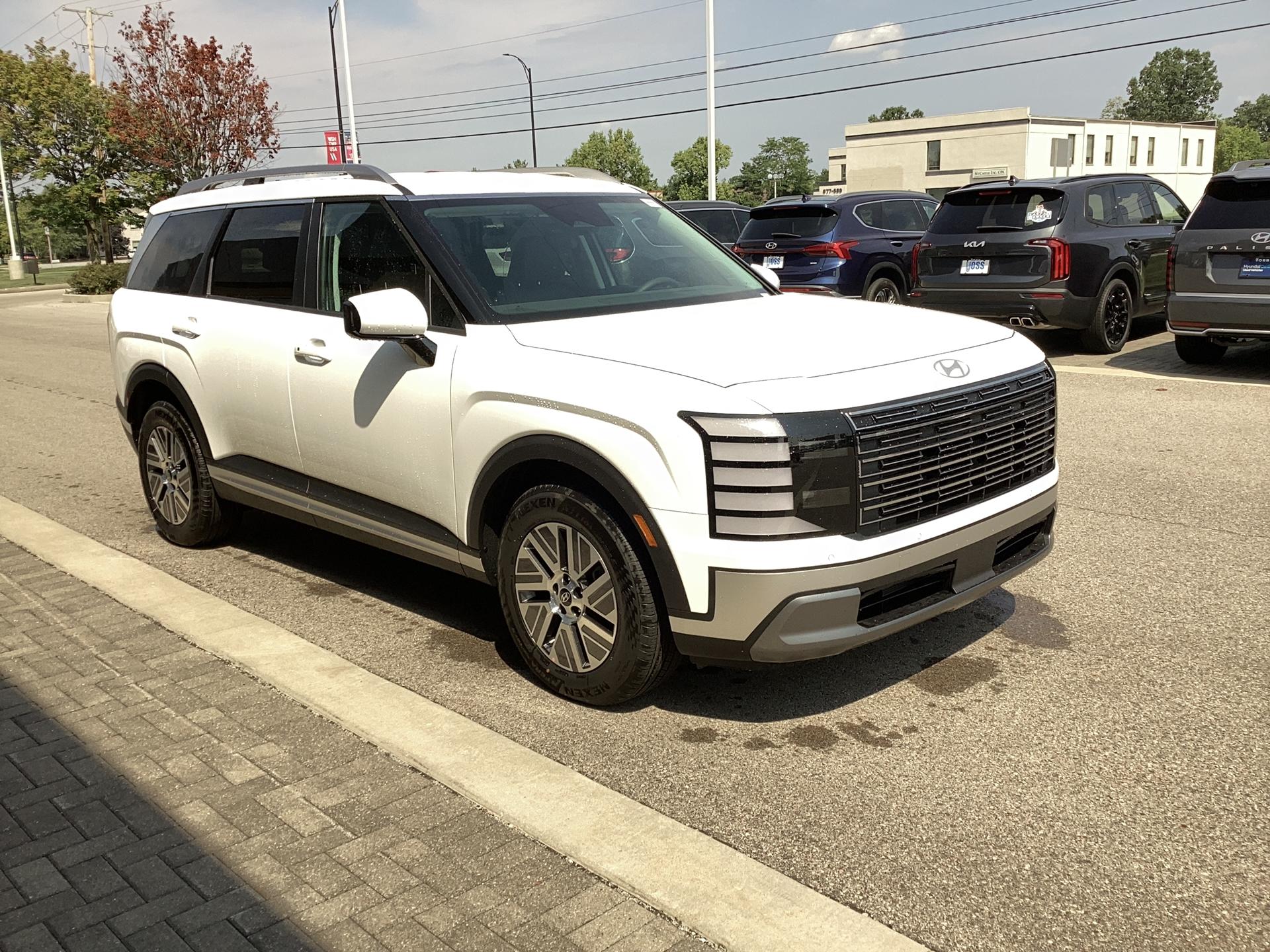 2026 Hyundai Palisade Hybrid SEL 7P, photo 2 of 12