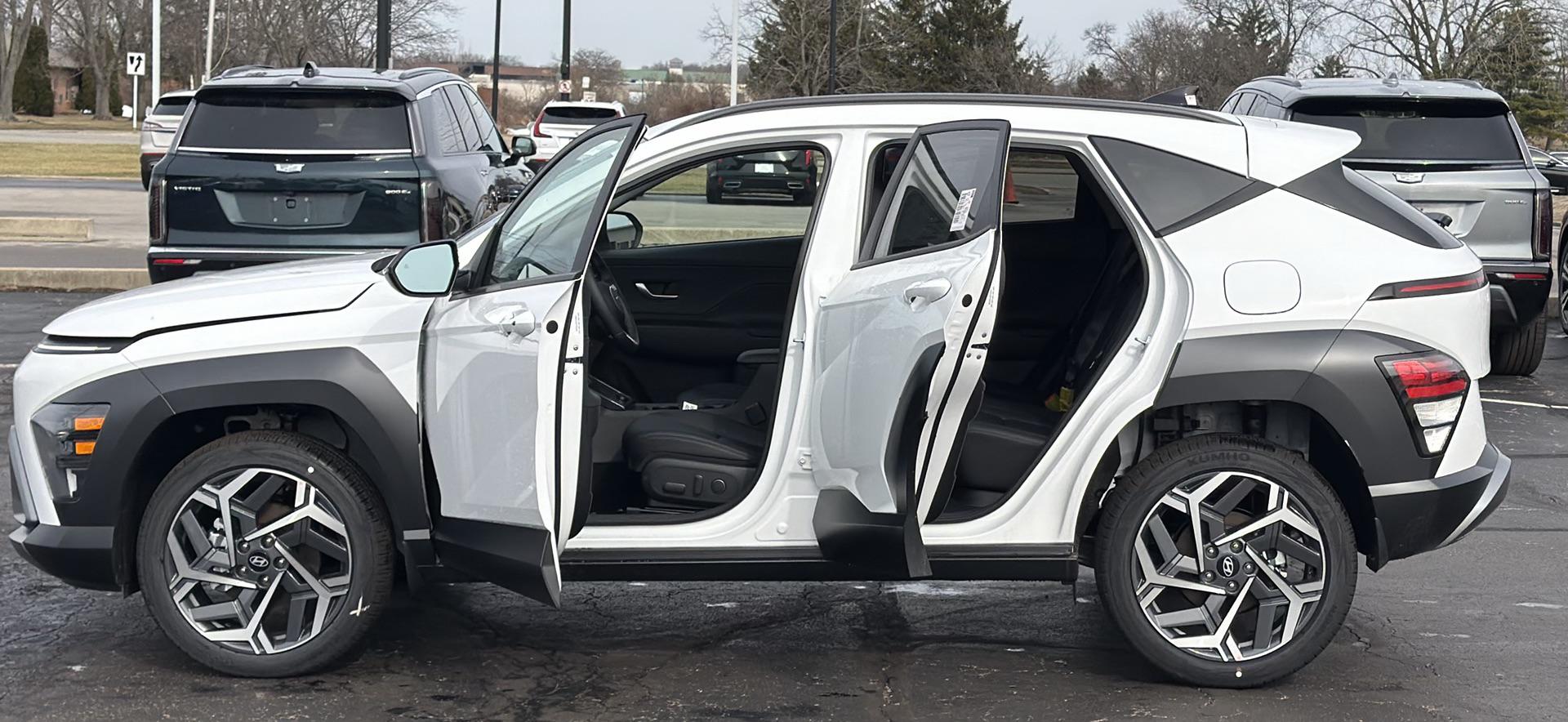2026 Hyundai Kona SEL Premium - Photo 8