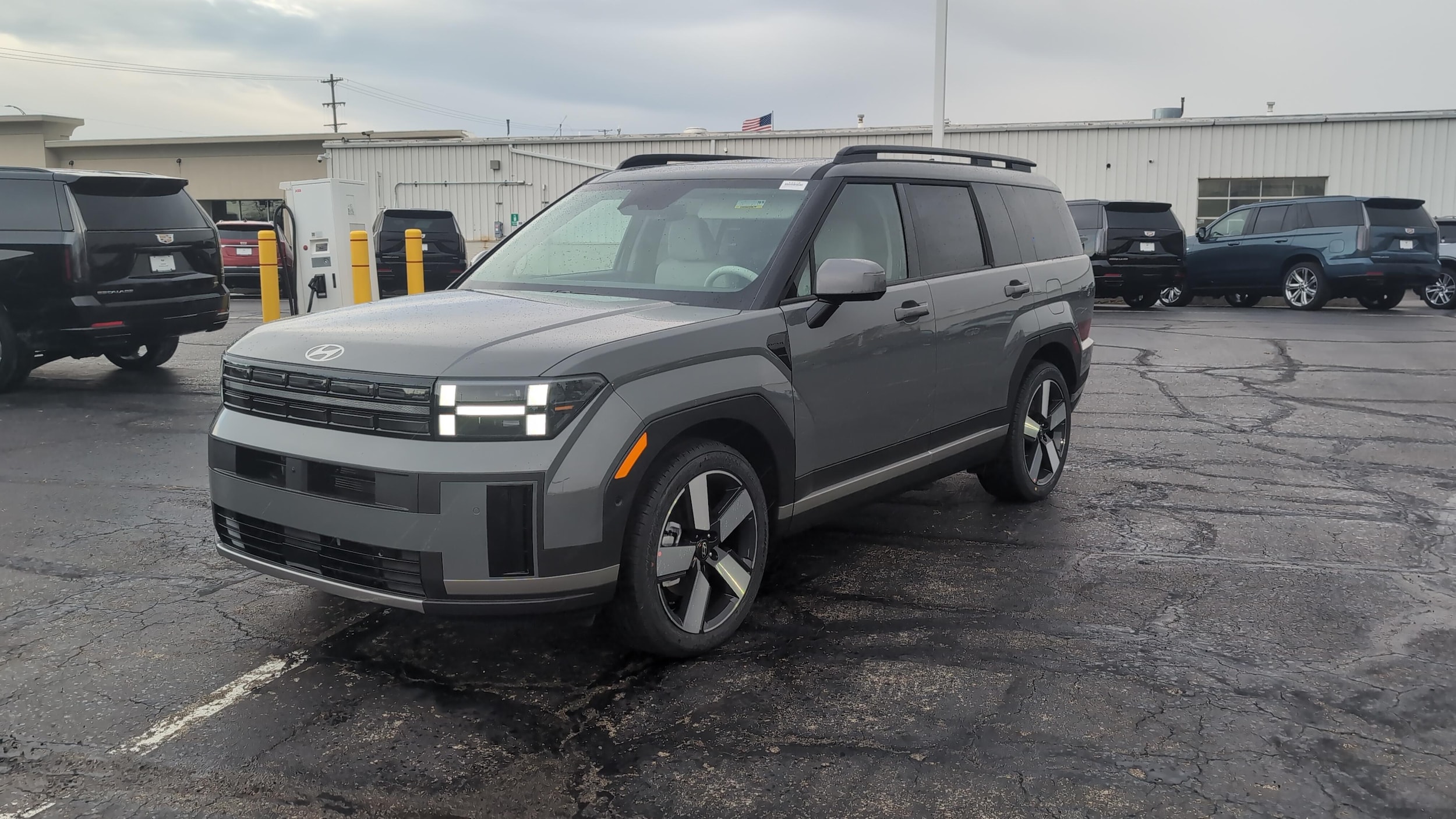 2026 Hyundai Santa Fe Limited's photo