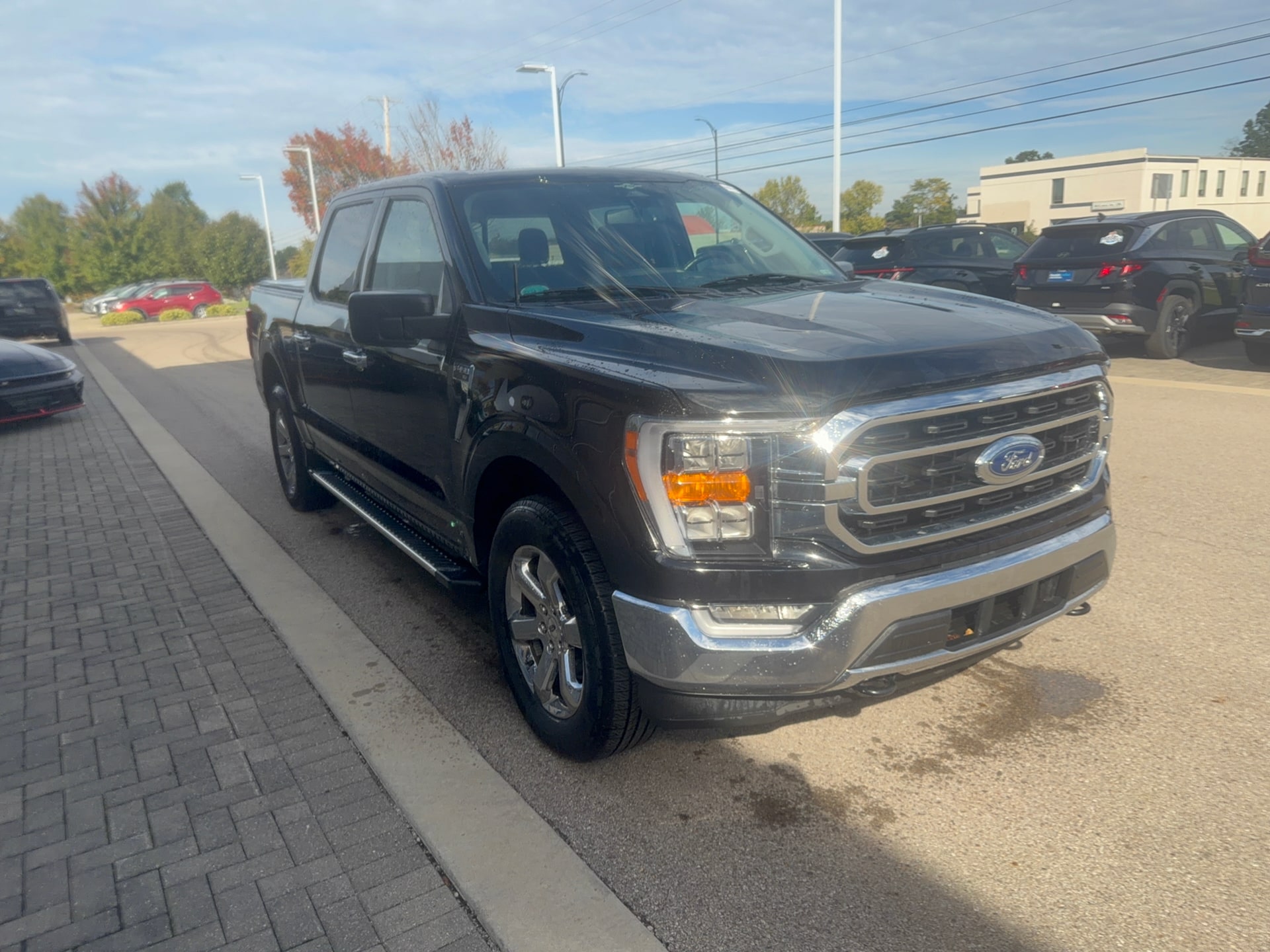 2023 Ford F-150 XLT, photo 4 of 12