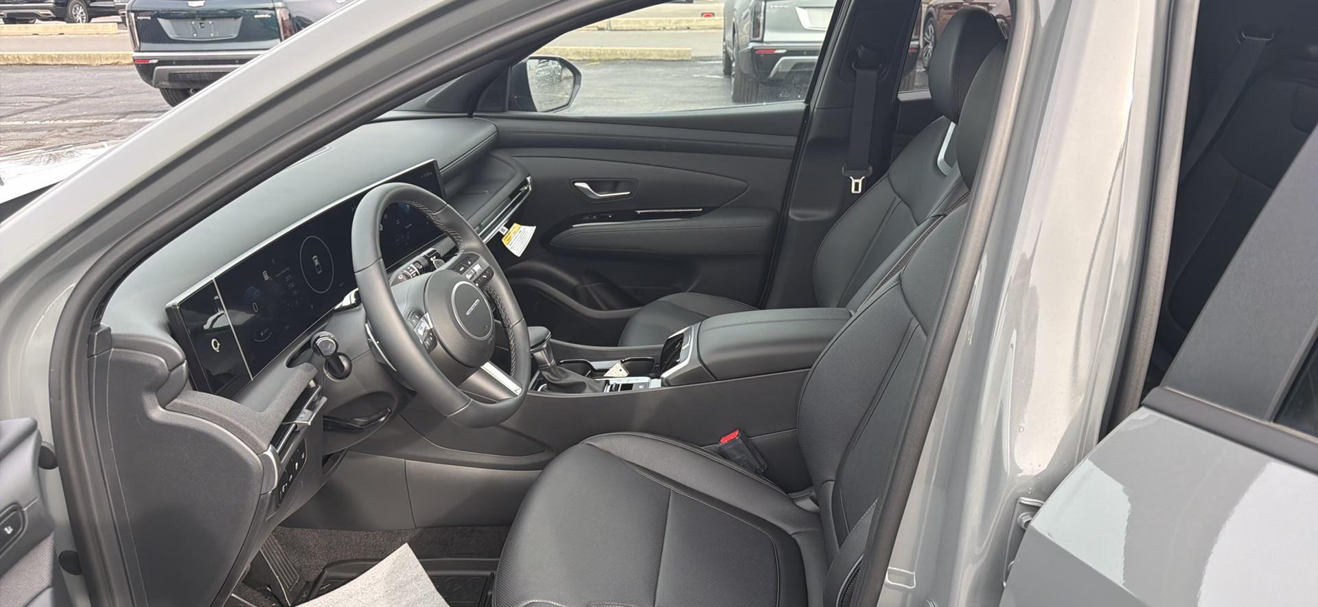 2026 Hyundai Santa Cruz Limited - Photo 12