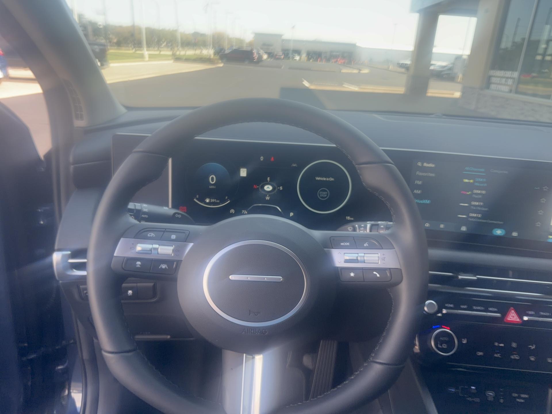 2026 Hyundai Tucson SEL Premium AWD, photo 8 of 12