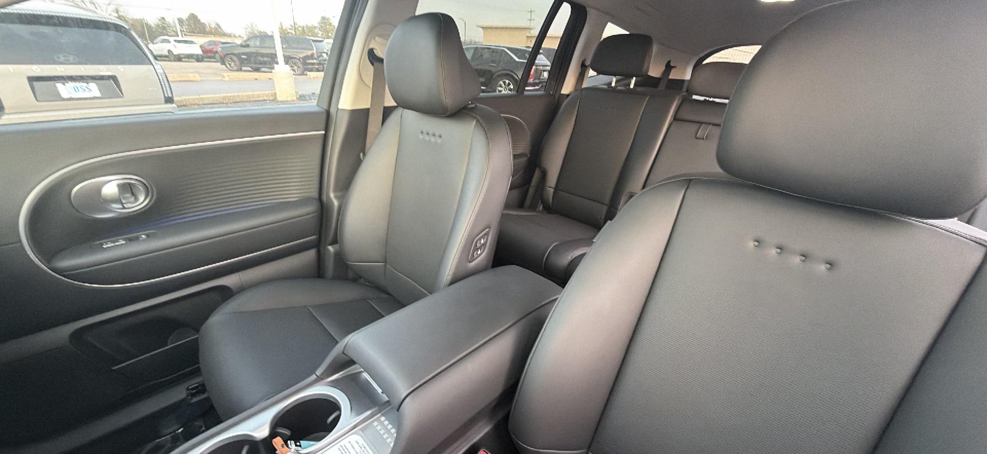 2026 Hyundai IONIQ 9 SEL - Photo 13