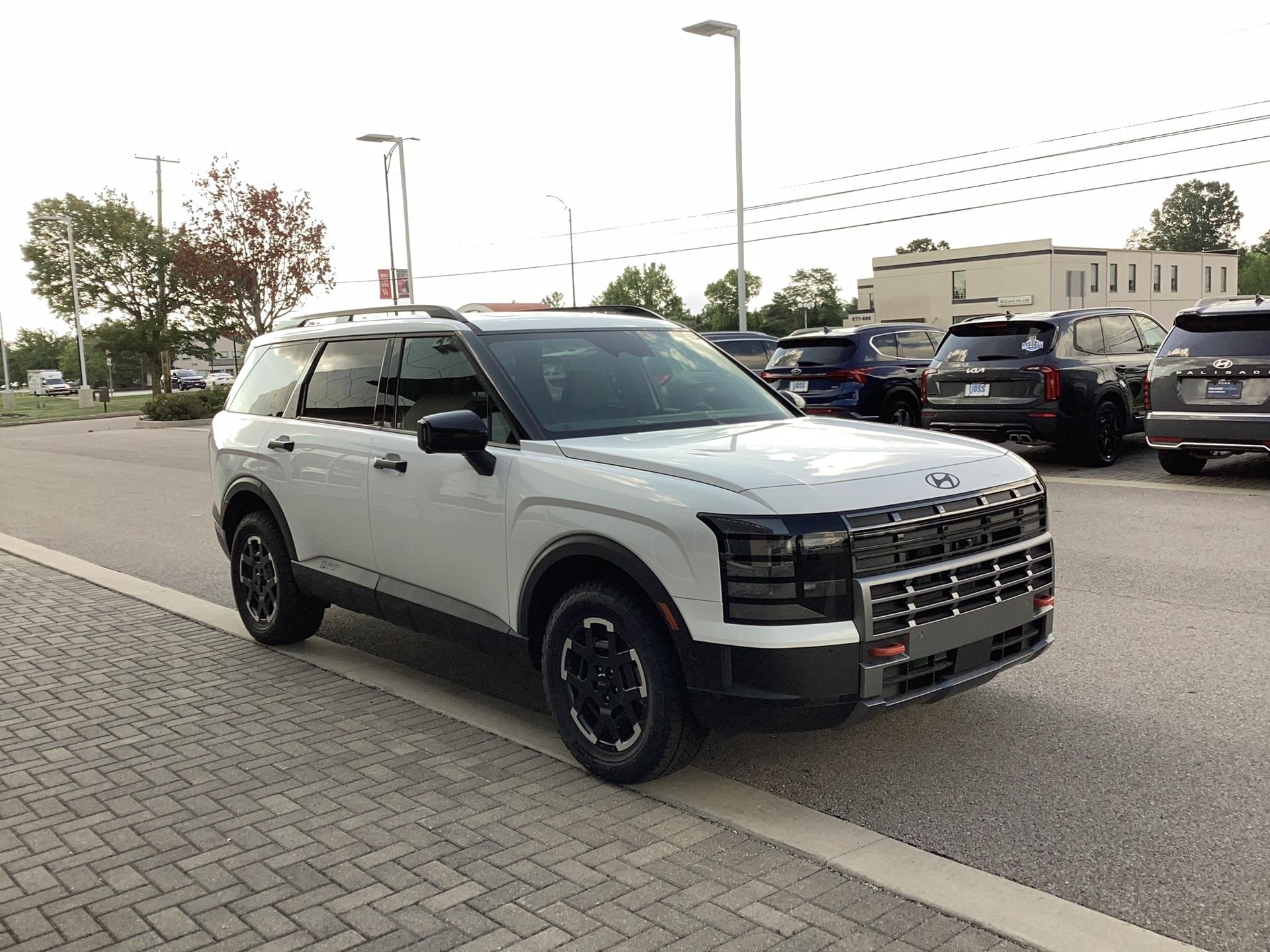 2026 Hyundai Palisade XRT Pro - Photo 2