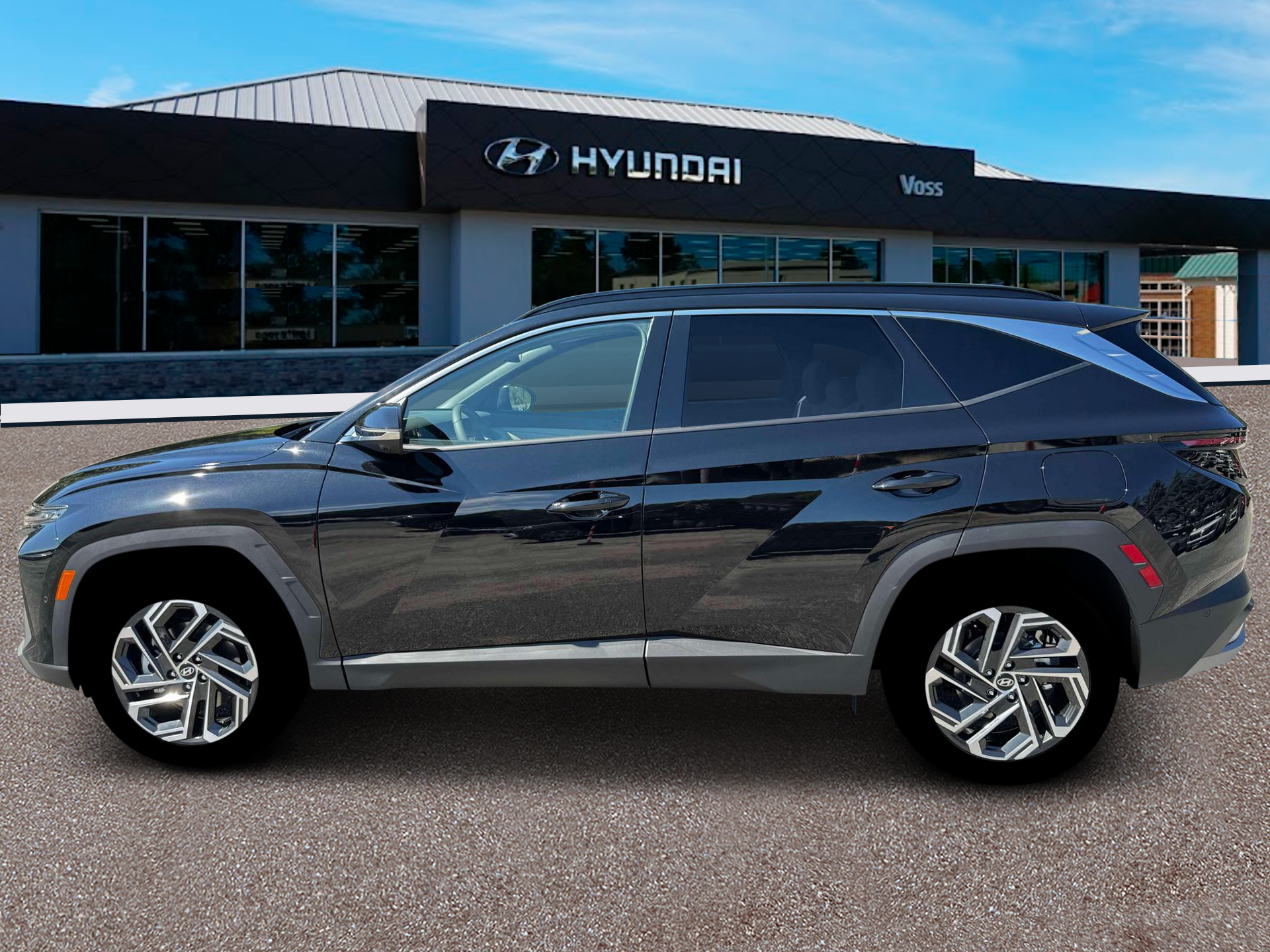 2026 Hyundai Tucson Limited AWD, photo 2 of 12
