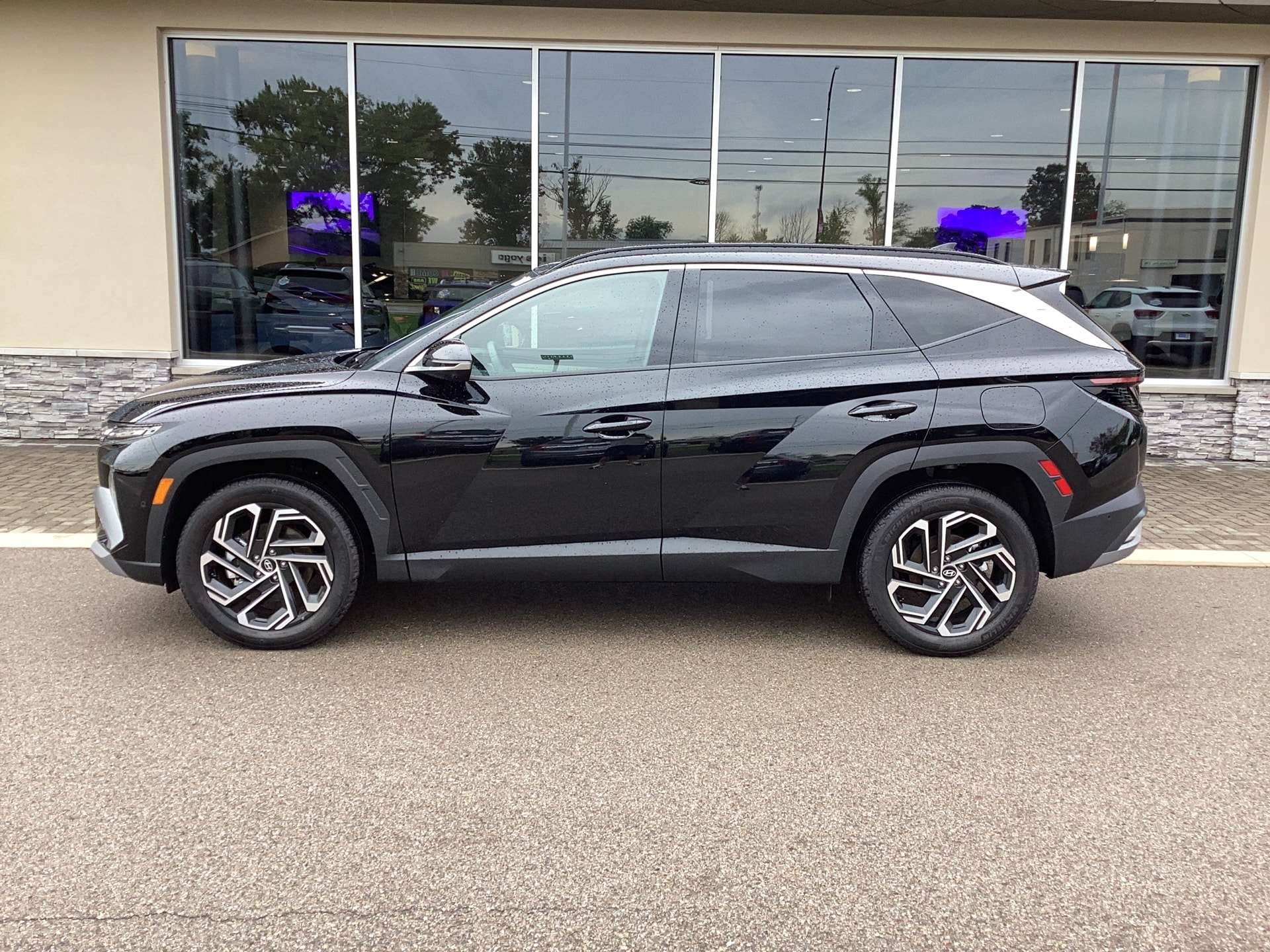 2026 Hyundai Tucson Limited, photo 7 of 12