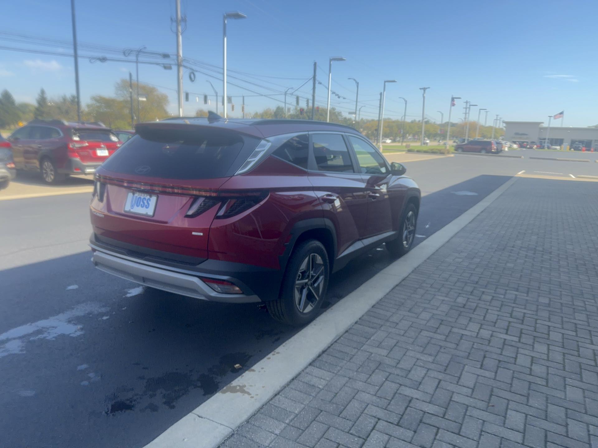 2026 Hyundai Tucson SEL Premium AWD, photo 10 of 12
