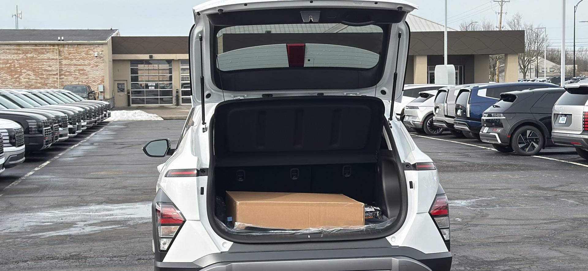 2026 Hyundai Kona SEL Premium - Photo 7