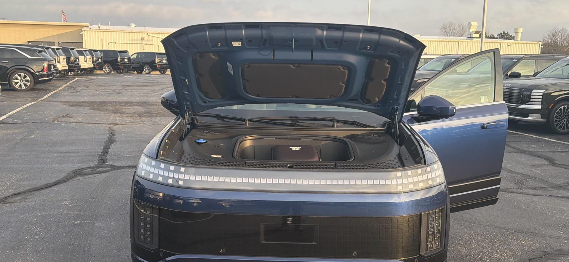 2026 Hyundai IONIQ 9 Performance Limited - Photo 6