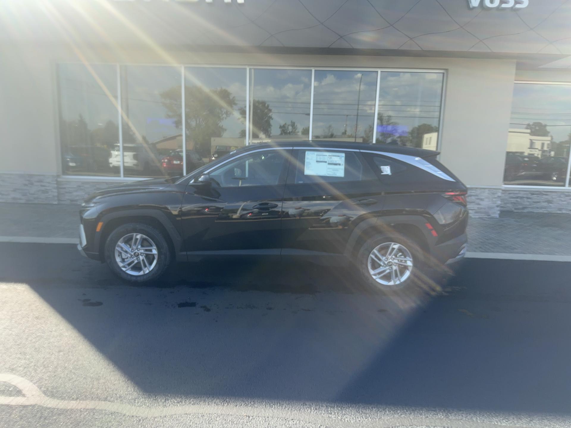 2026 Hyundai Tucson SE FWD, photo 9 of 12