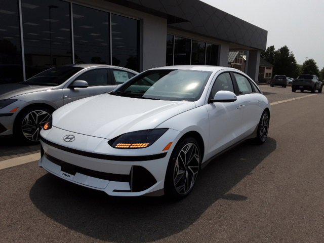 2023 Hyundai Ioniq 6 SEL photo 2
