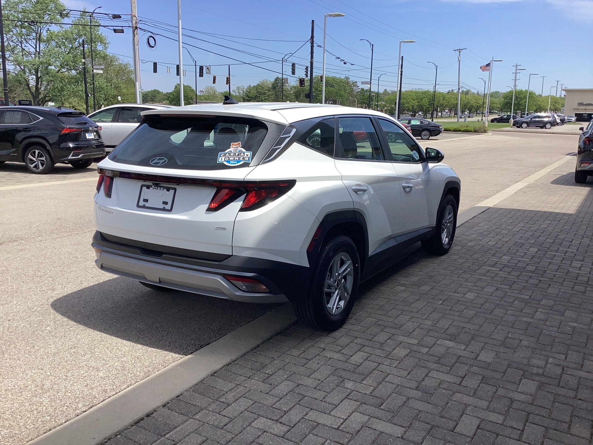 2026 Hyundai Tucson SE, photo 3 of 12
