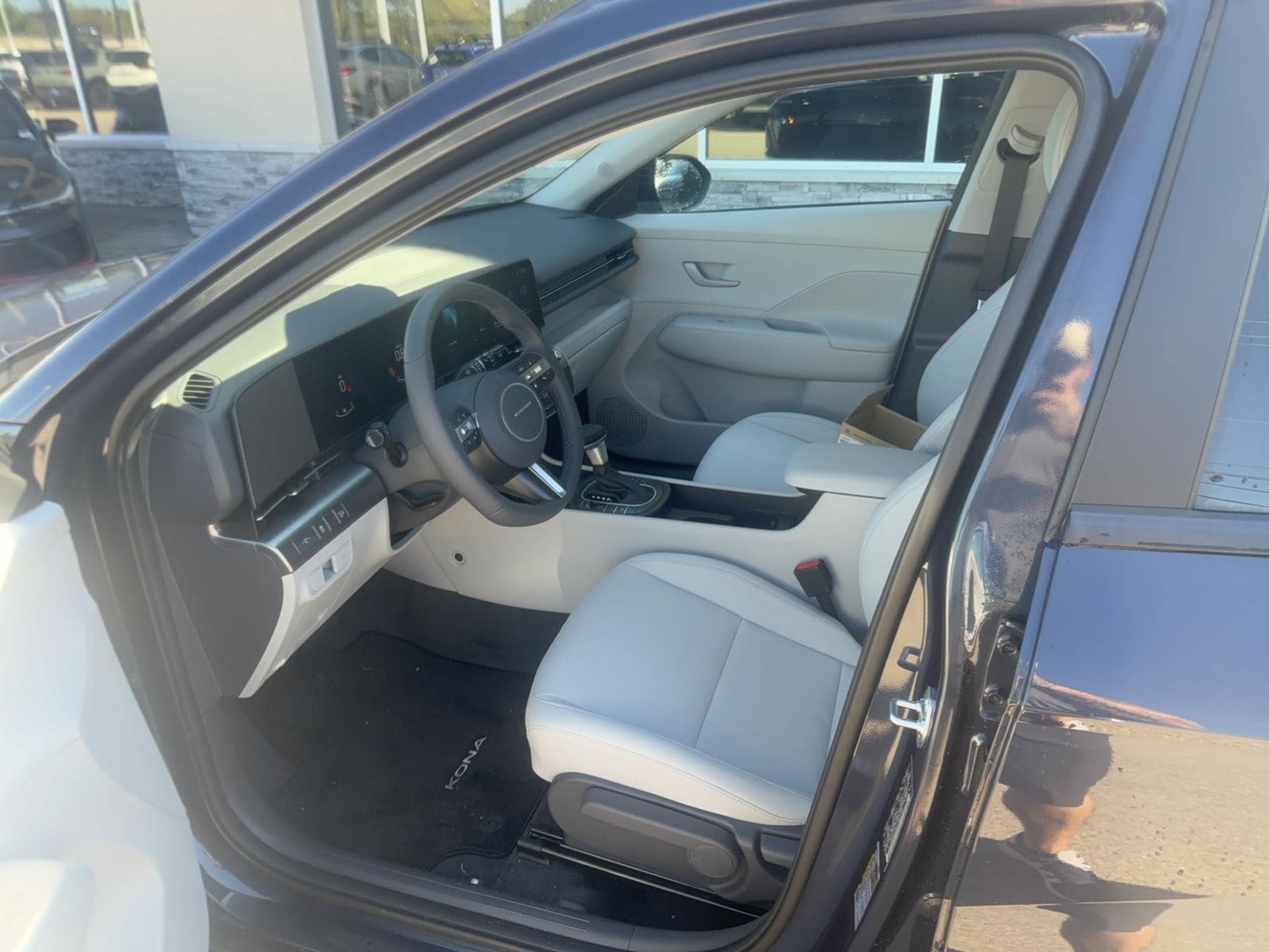 2026 Hyundai Kona SEL Sport AWD, photo 10 of 12