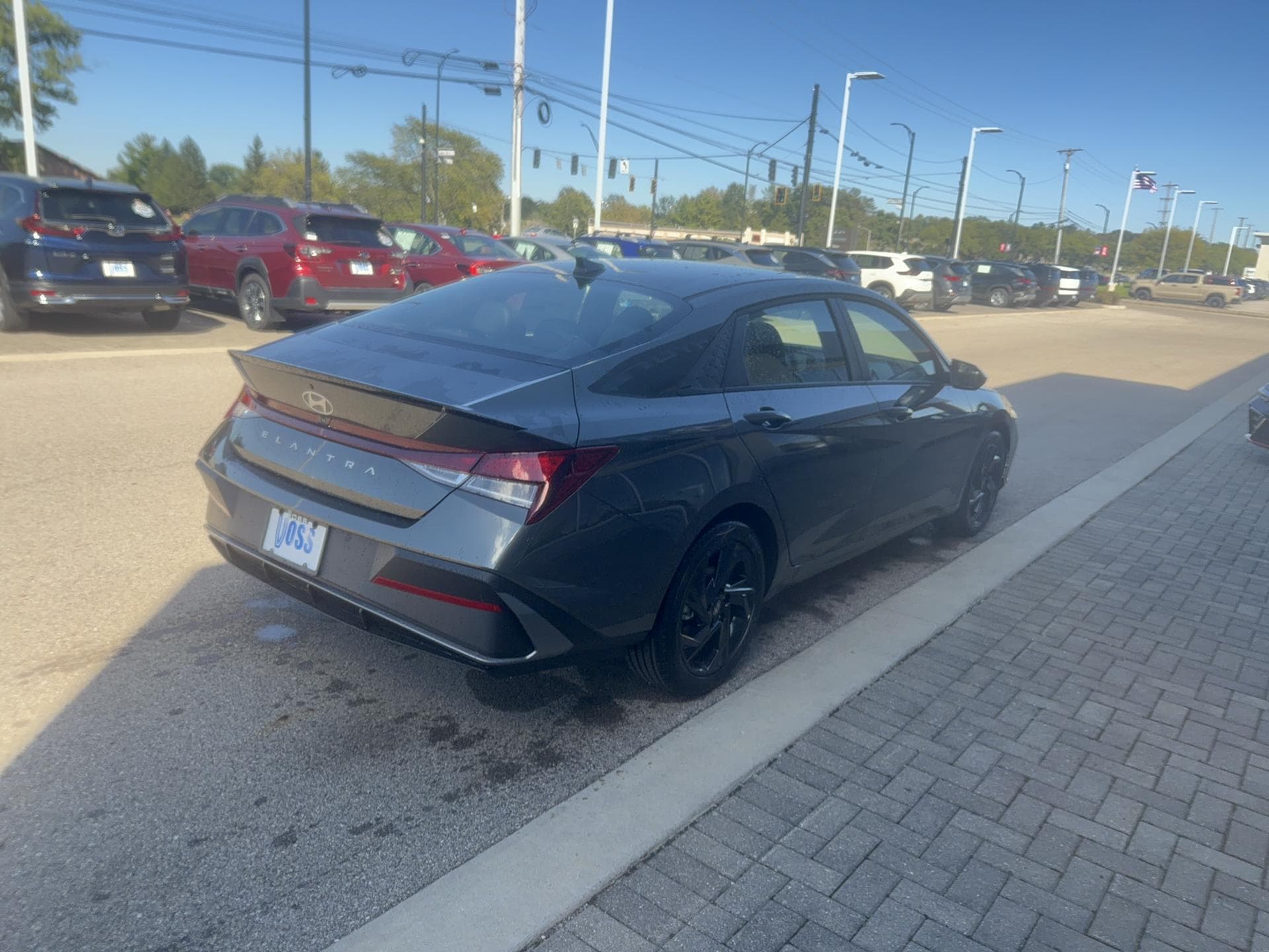 2026 Hyundai Elantra SEL Sport Plus, photo 6 of 12
