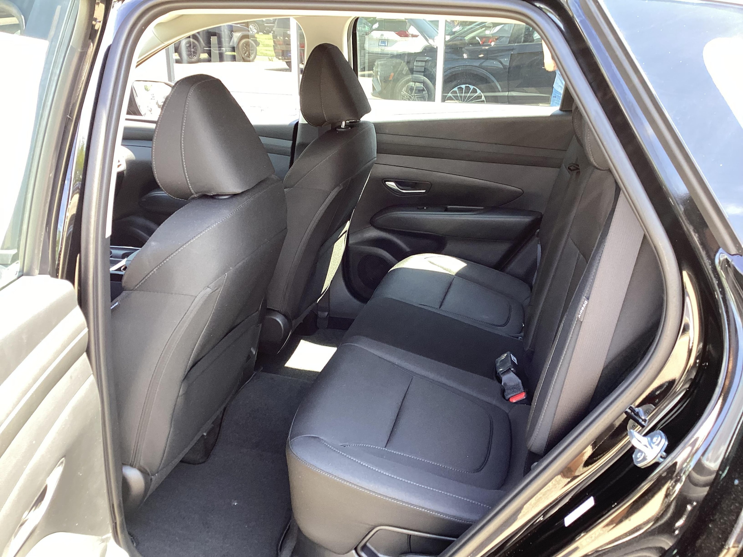 2026 Hyundai Tucson Hybrid Blue, photo 3 of 12