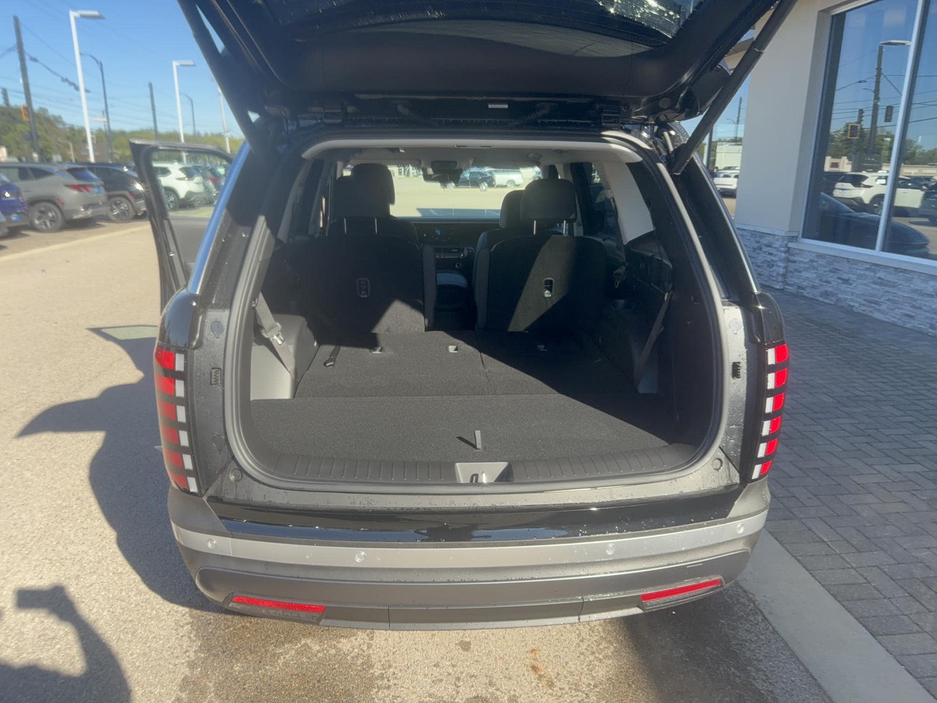 2026 Hyundai Palisade Hybrid SEL 7P, photo 8 of 12