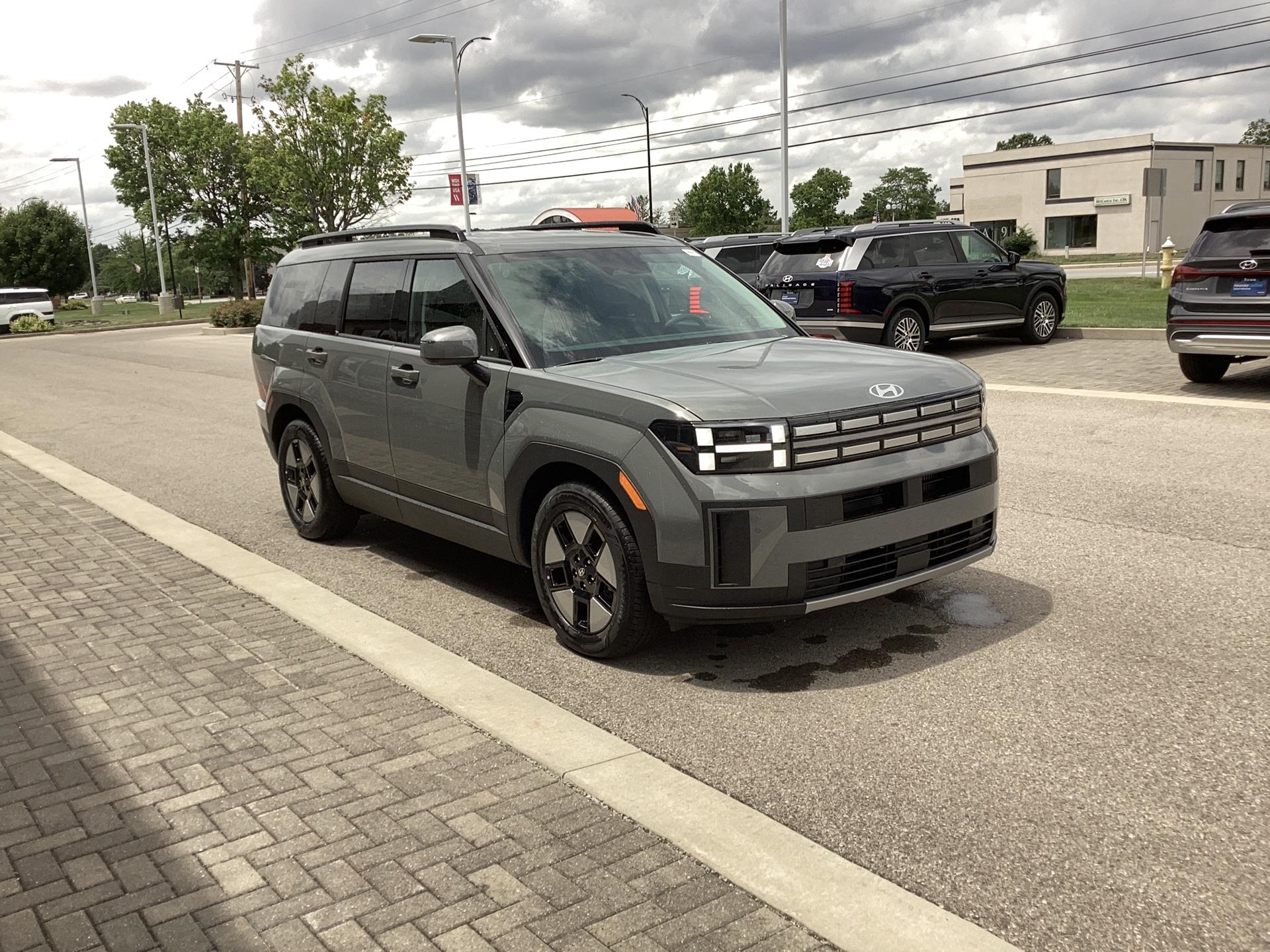 2026 Hyundai Santa Fe Hybrid SEL, photo 5 of 12
