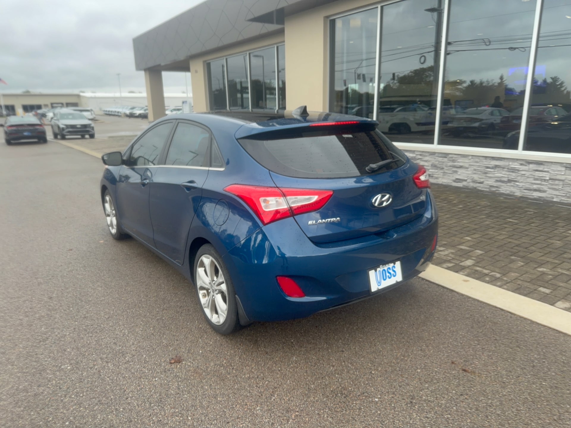 2014 Hyundai Elantra GT Base, photo 6 of 12
