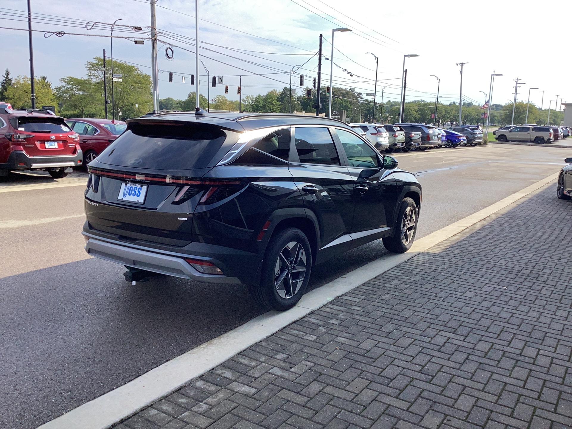 2026 Hyundai Tucson SEL Premium AWD, photo 6 of 12
