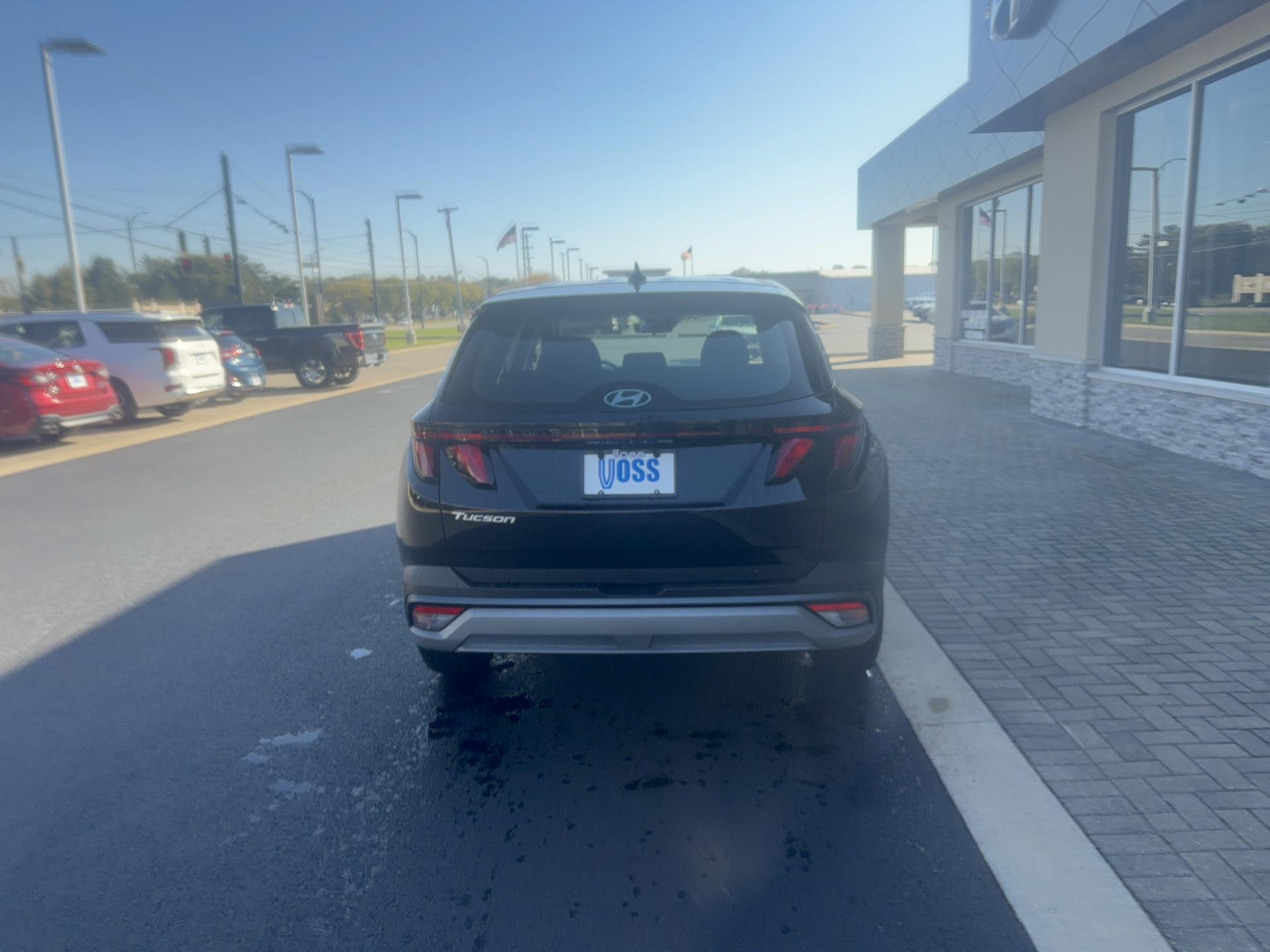 2026 Hyundai Tucson SE FWD, photo 7 of 12