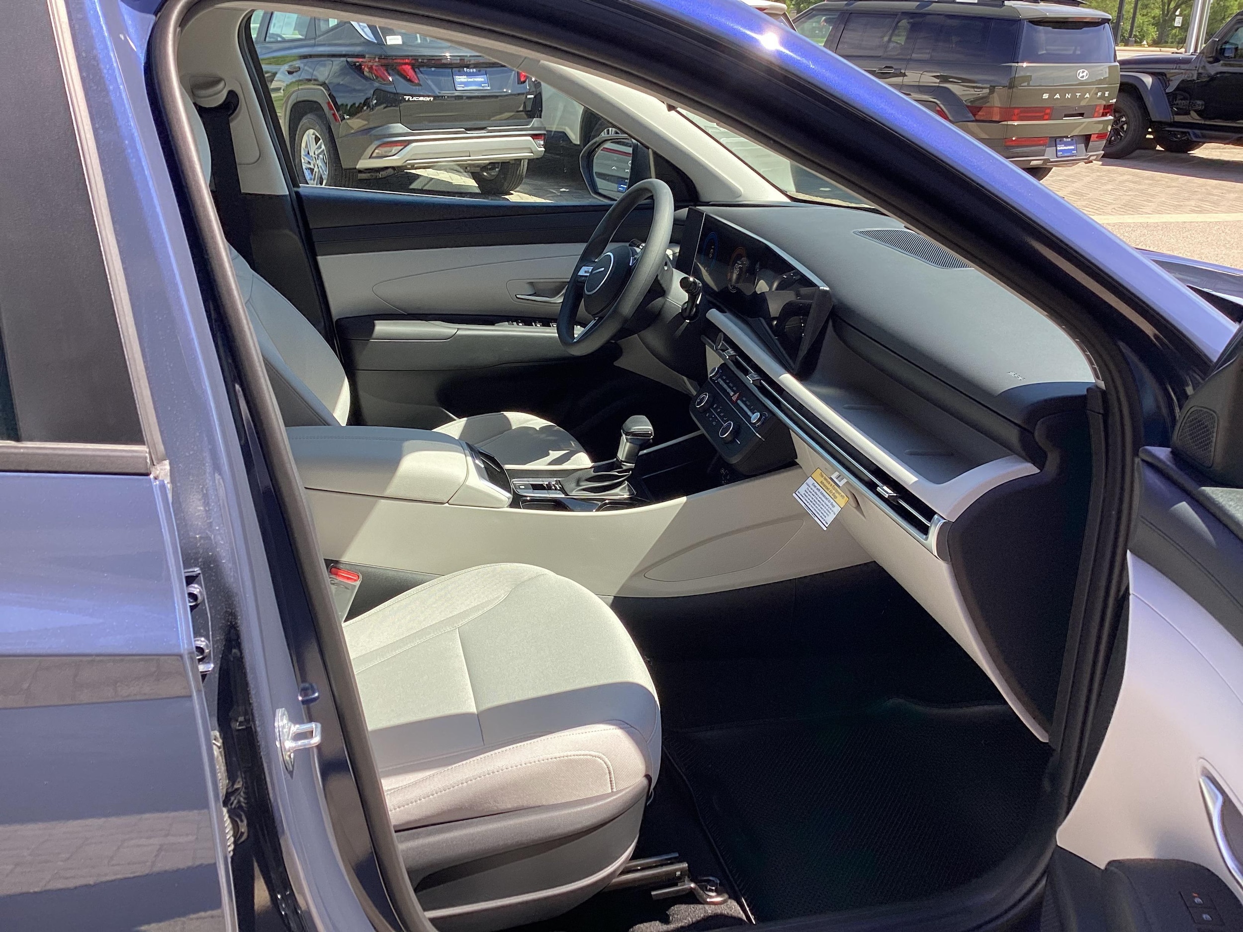 2026 Hyundai Tucson Hybrid Blue, photo 7 of 12