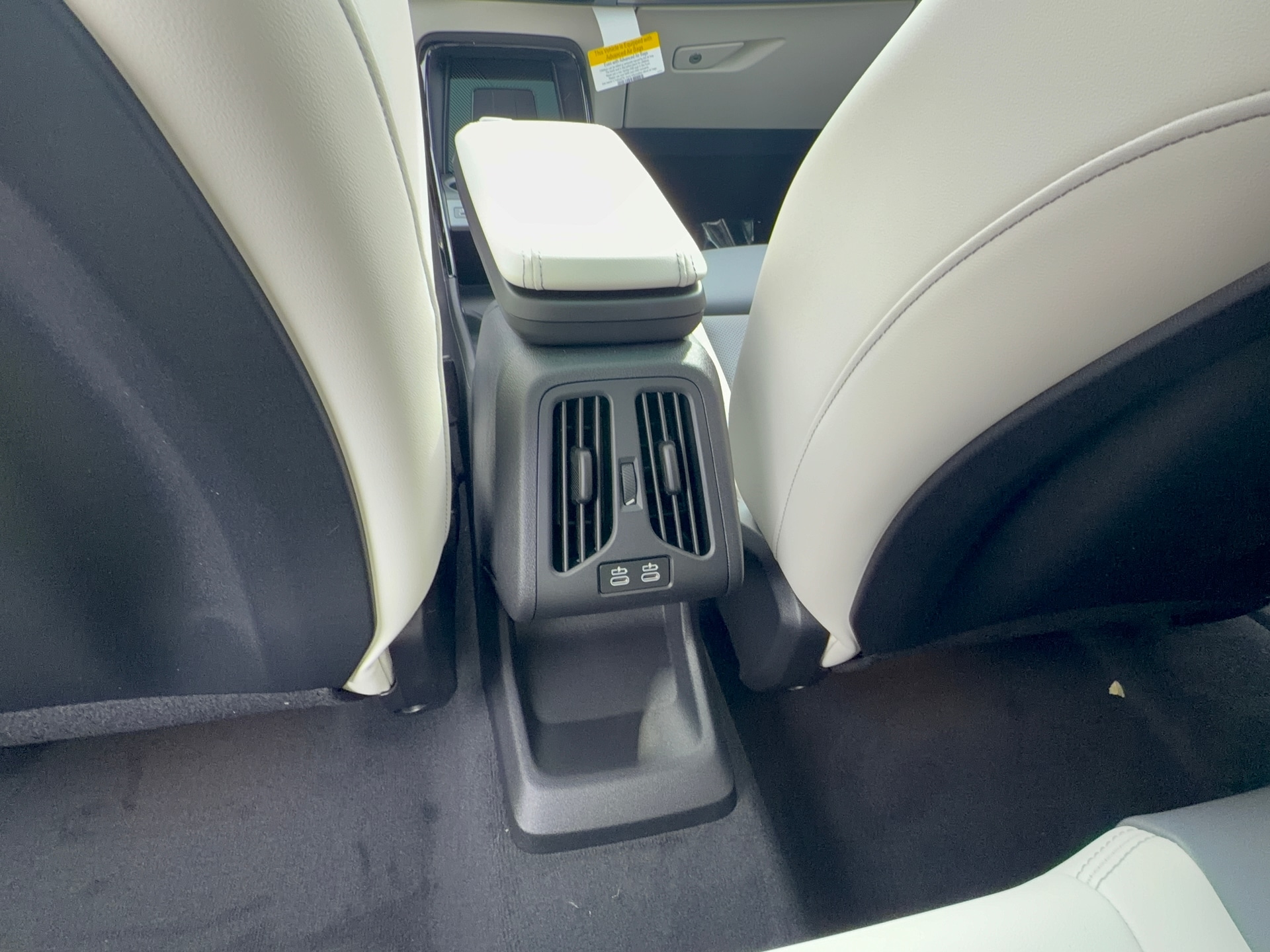 2026 BMW X2 28i - Photo 19